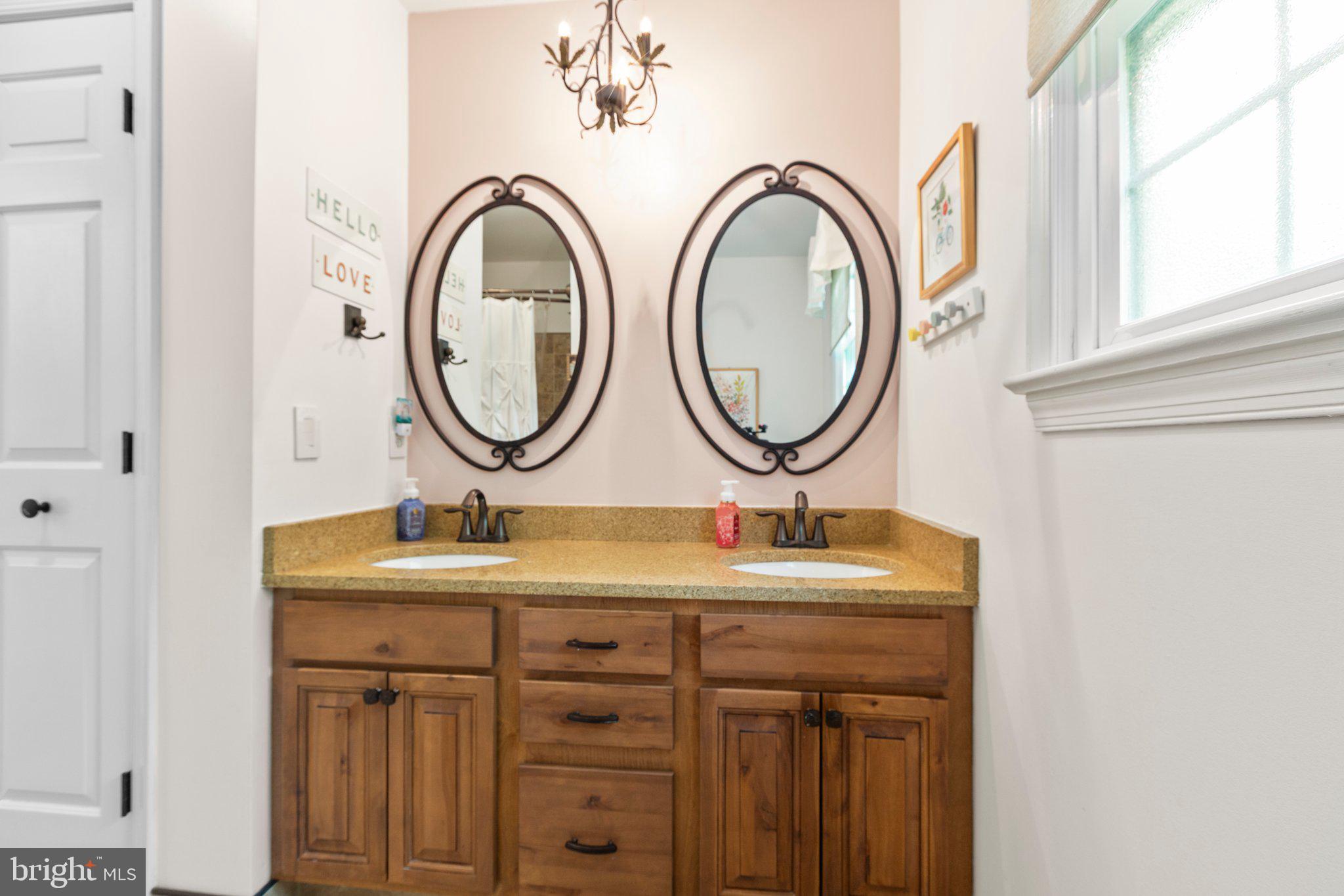 HEATHERSTONE - Residential