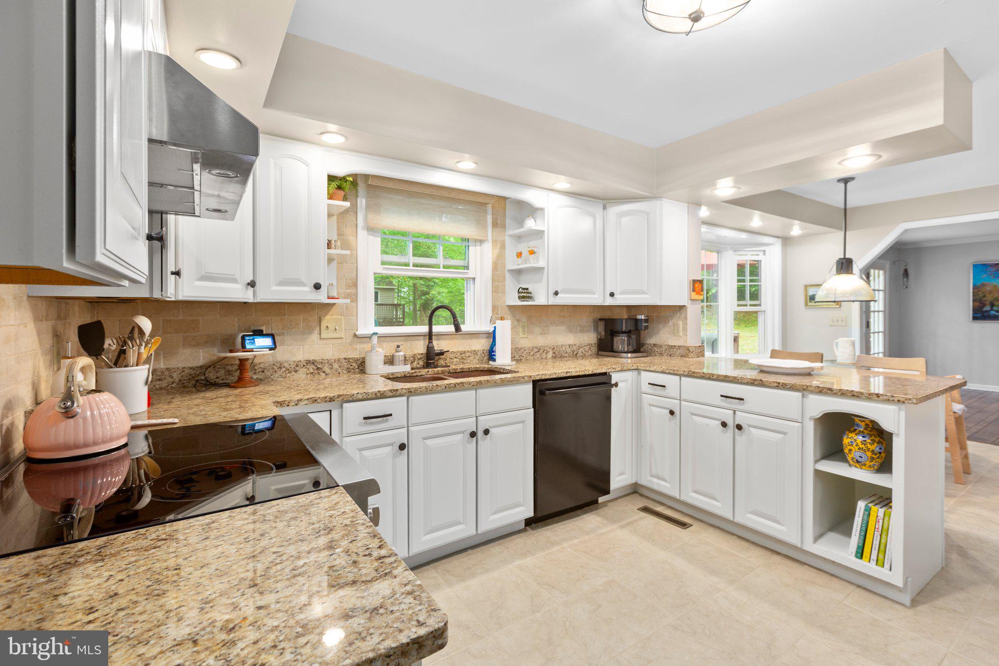 HEATHERSTONE - Residential