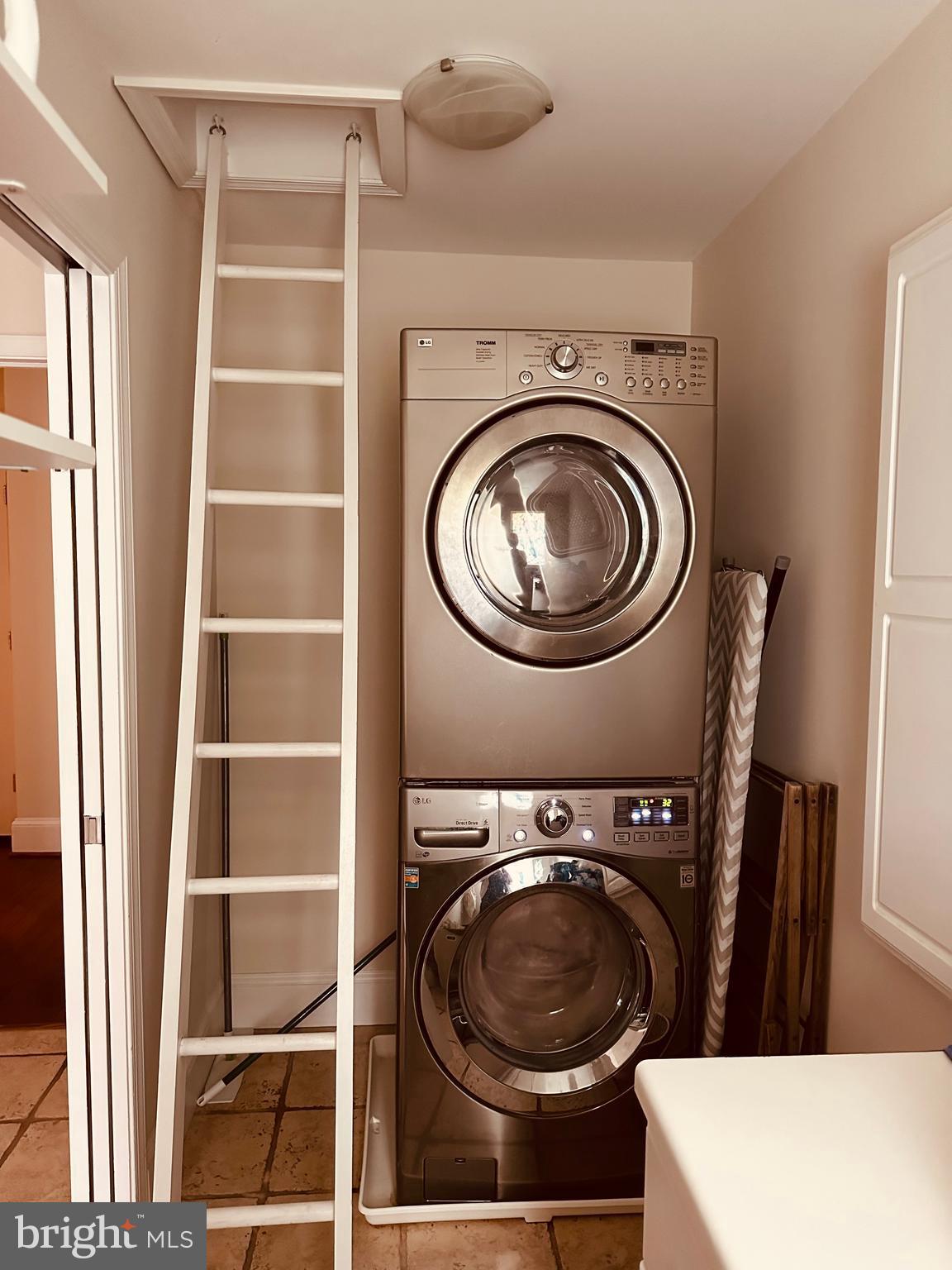 OLDFIELD - Residential Lease