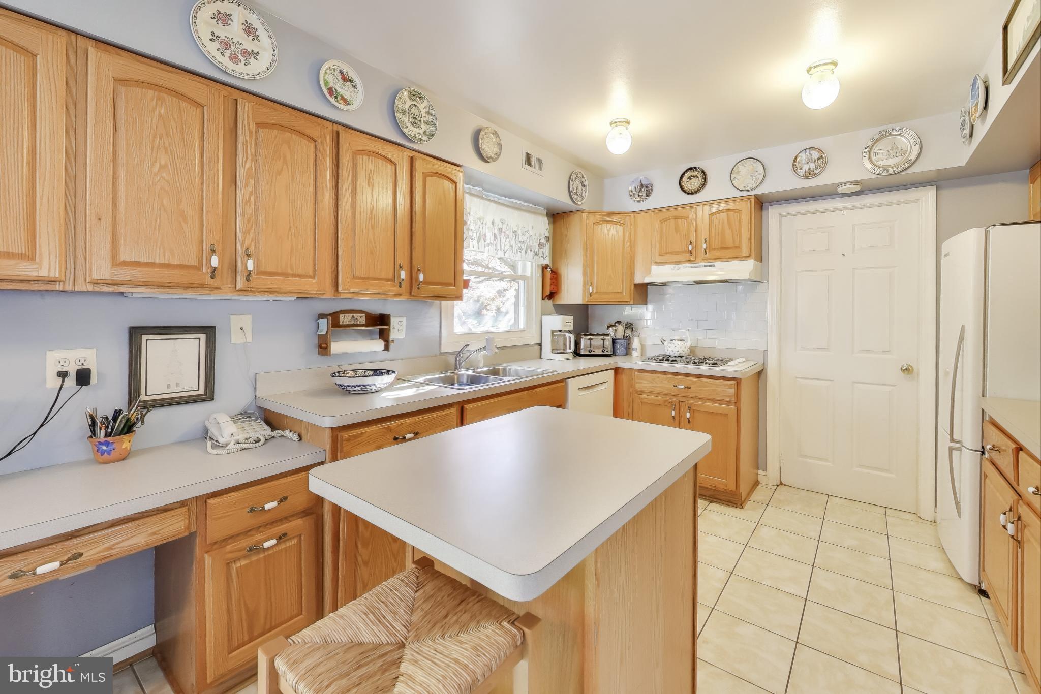 WHITEHALL AT BELAIR - Residential