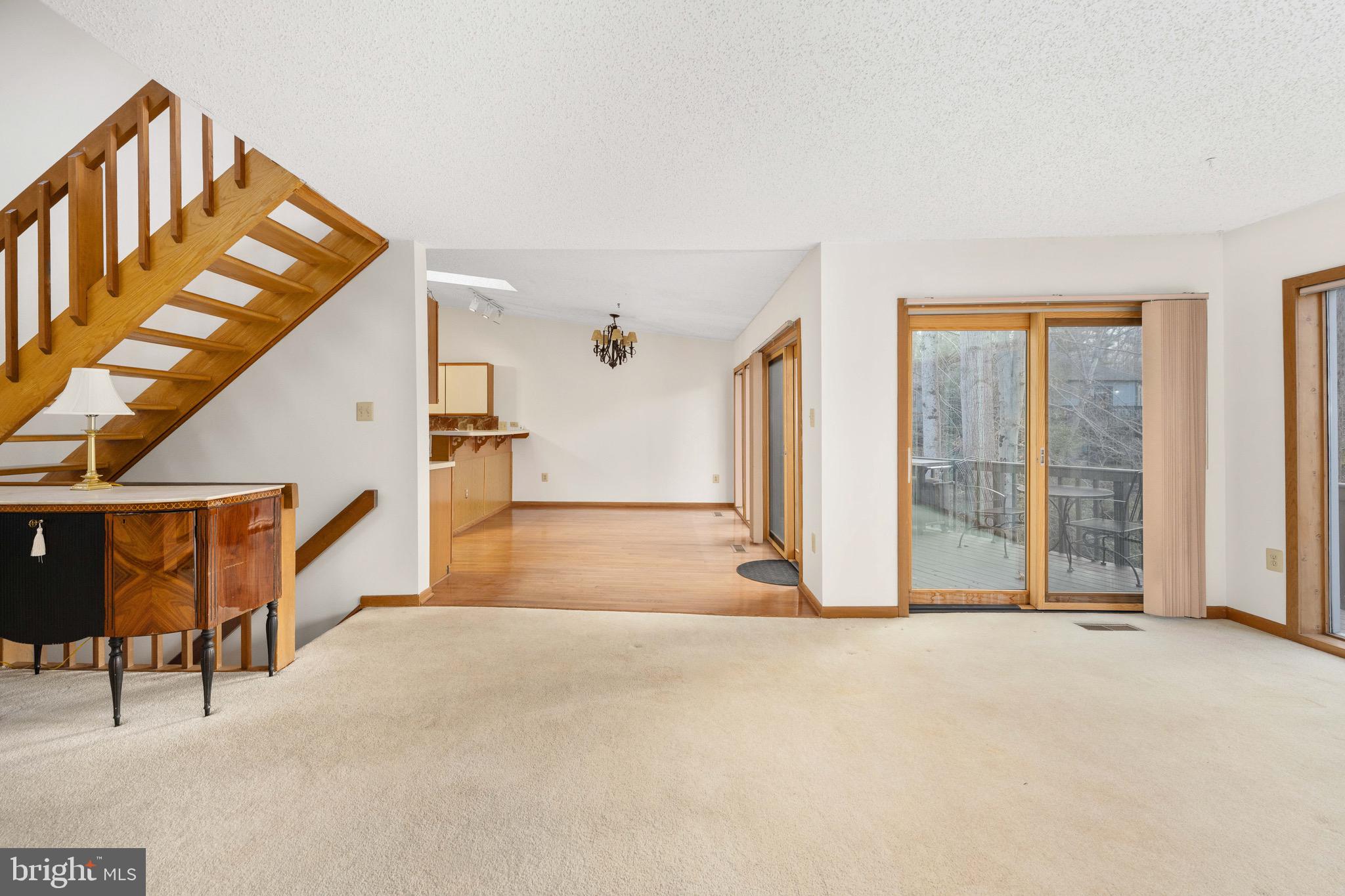 OCCOQUAN FOREST - Residential