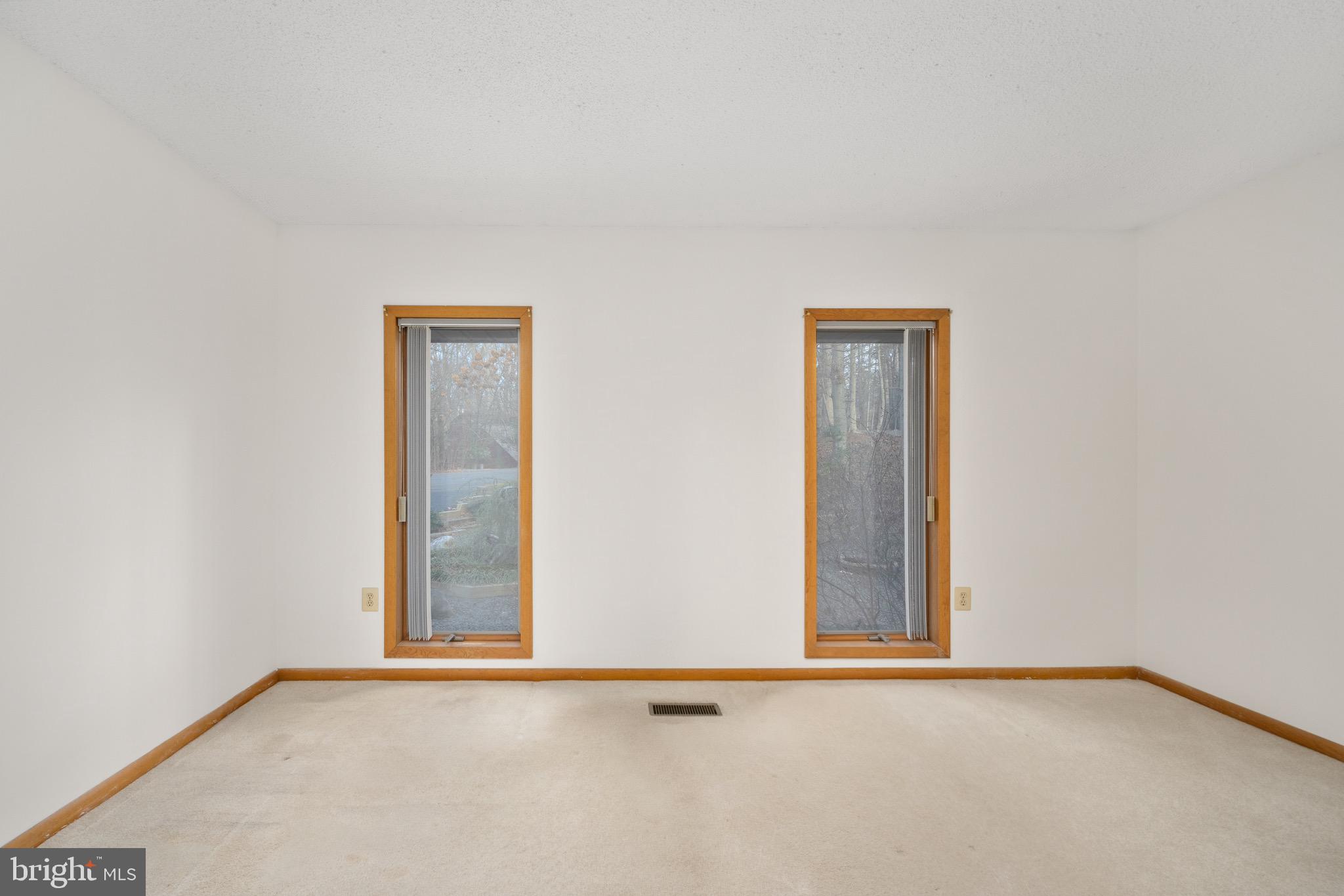 OCCOQUAN FOREST - Residential