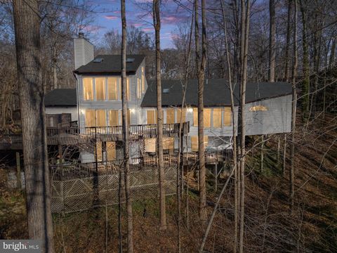 6207 POSSUM TROT COURT MANASSAS VA 20112