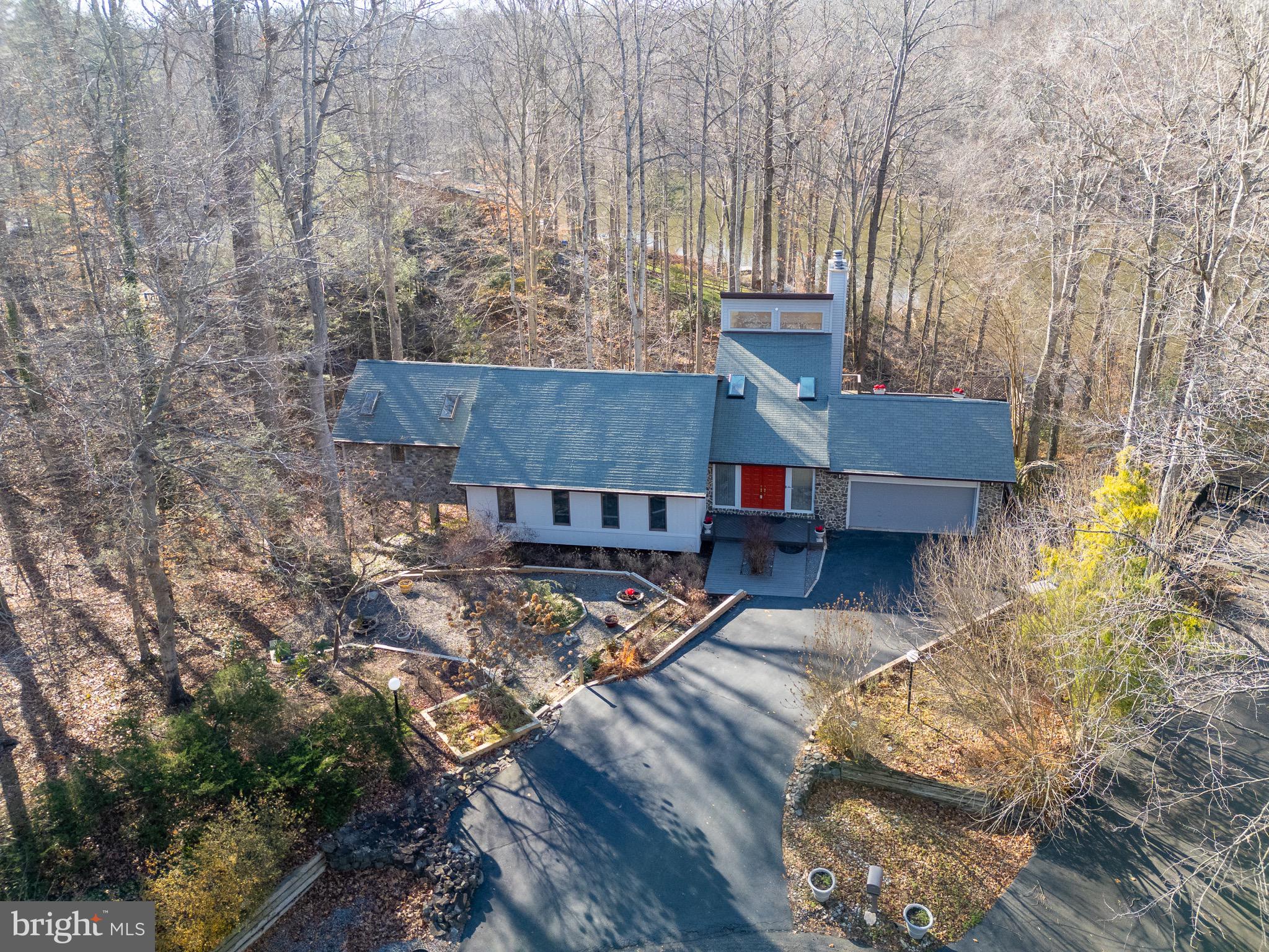 OCCOQUAN FOREST - Residential