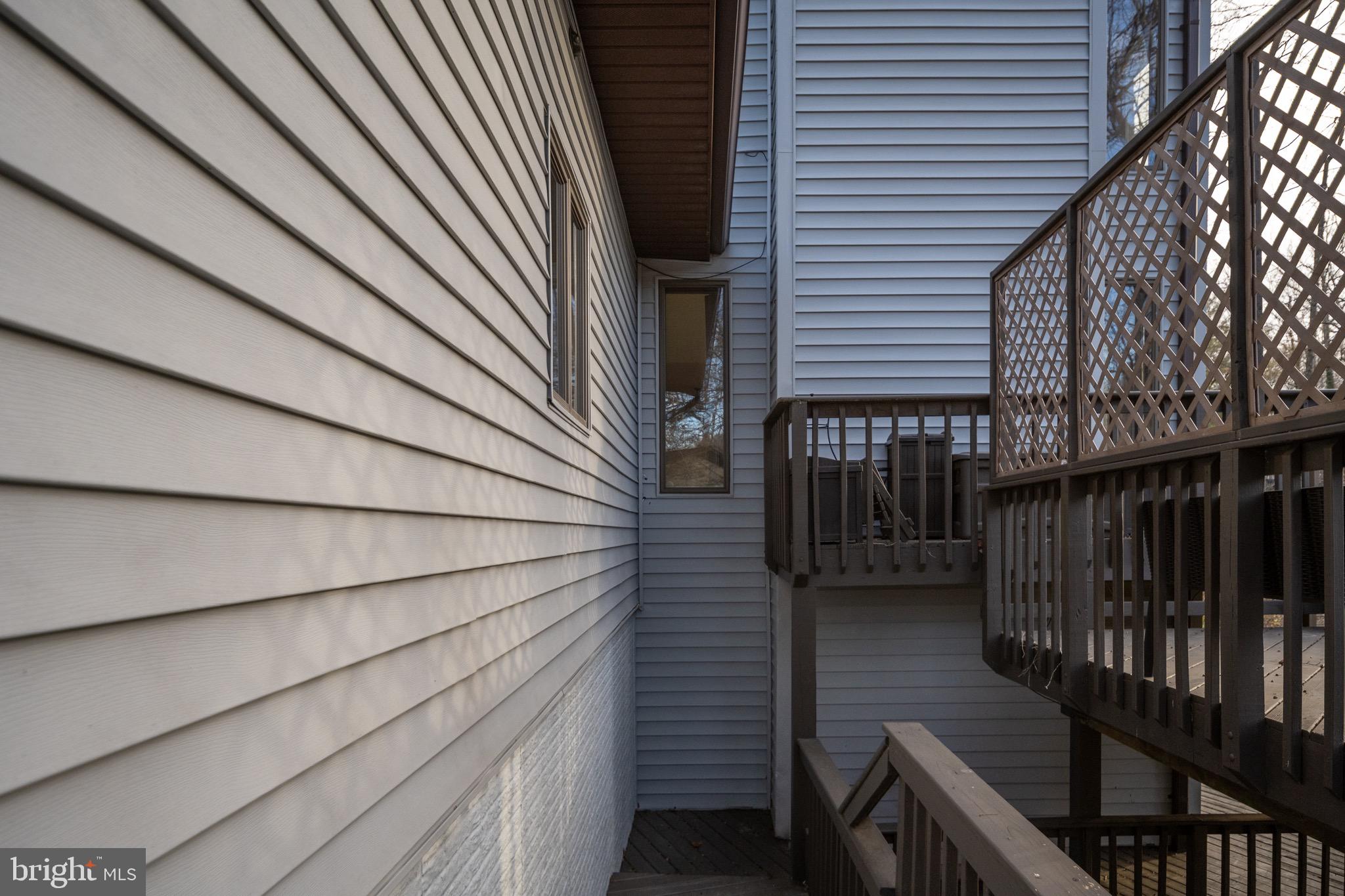 OCCOQUAN FOREST - Residential