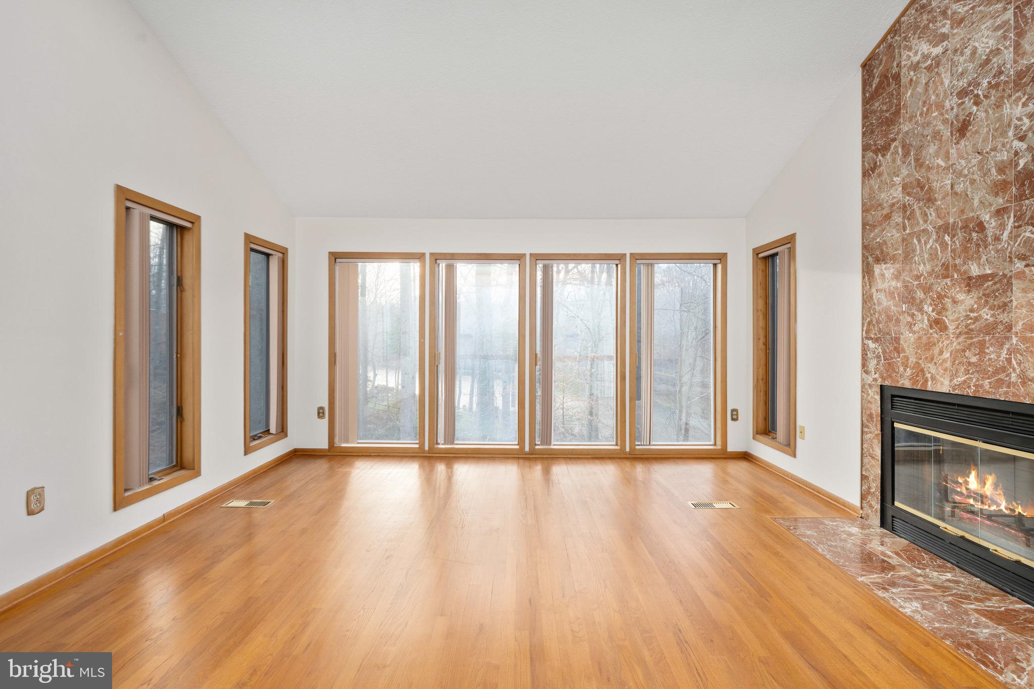 OCCOQUAN FOREST - Residential