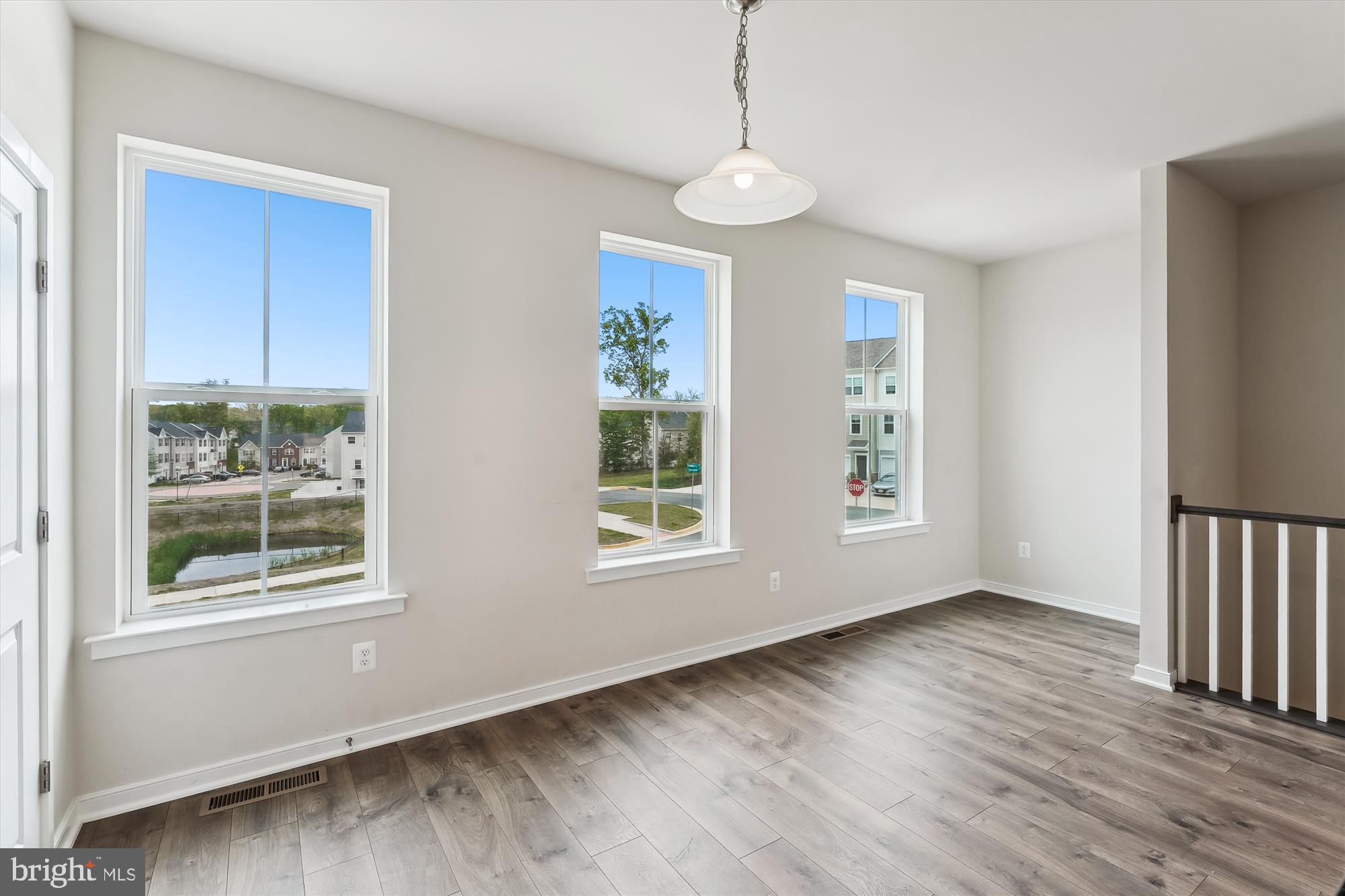 CHERRYVIEW LANDING - Residential Lease