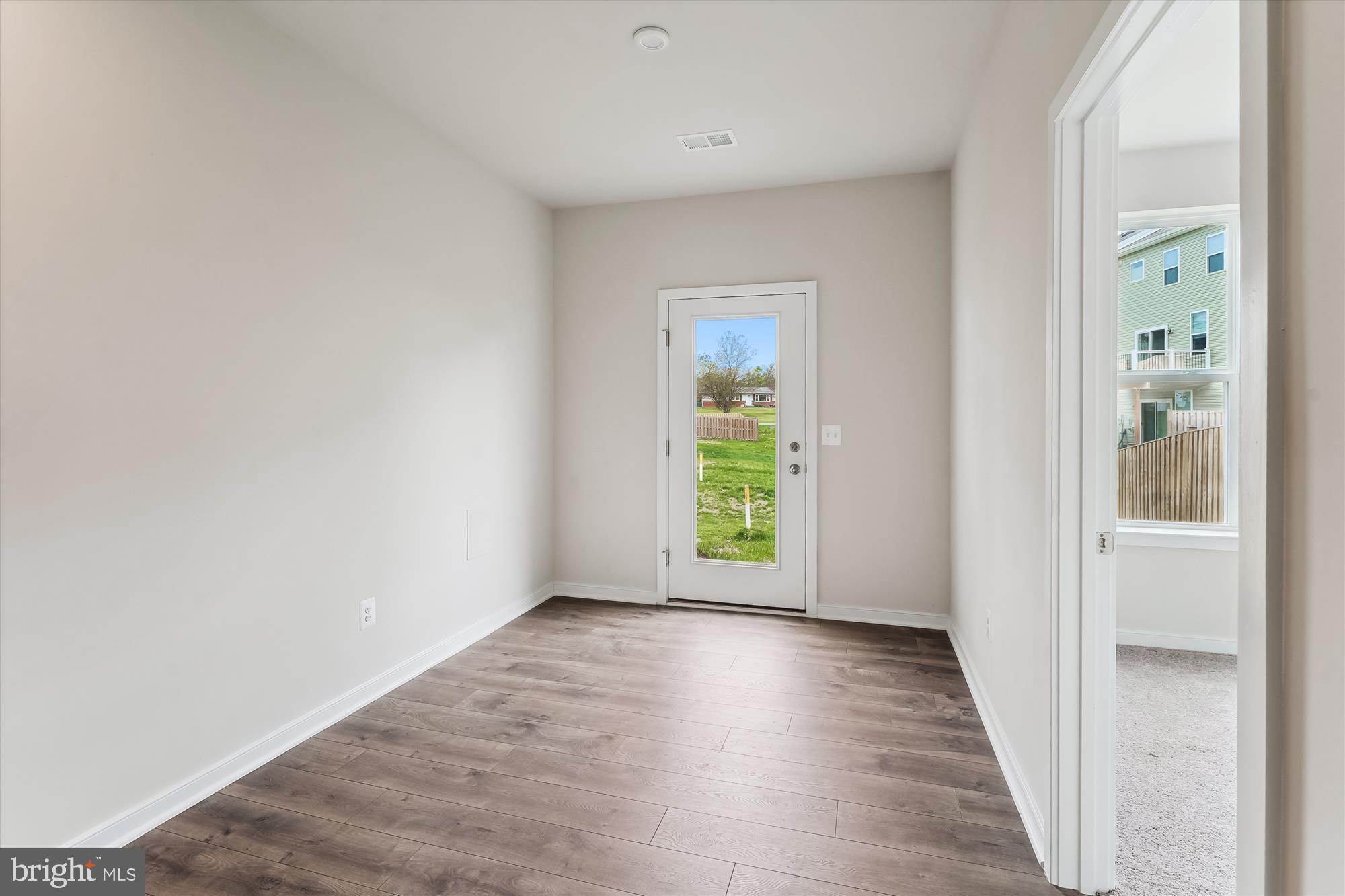 CHERRYVIEW LANDING - Residential Lease