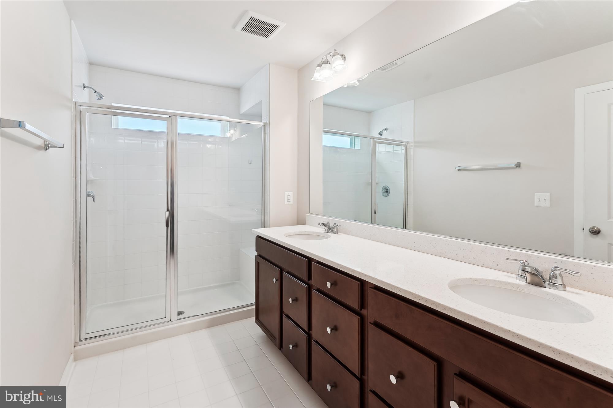 CHERRYVIEW LANDING - Residential Lease