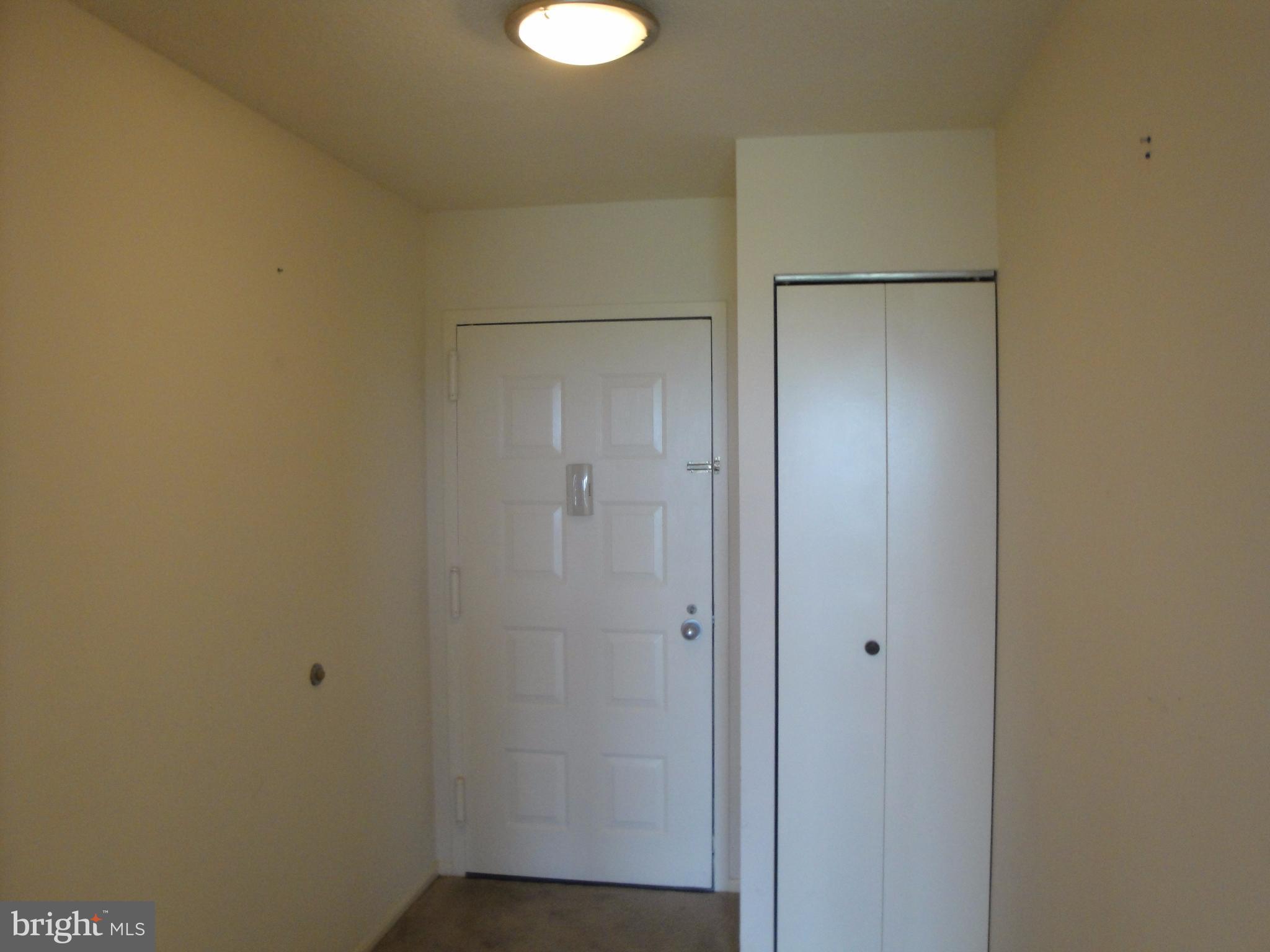 ROTONDA - Residential Lease