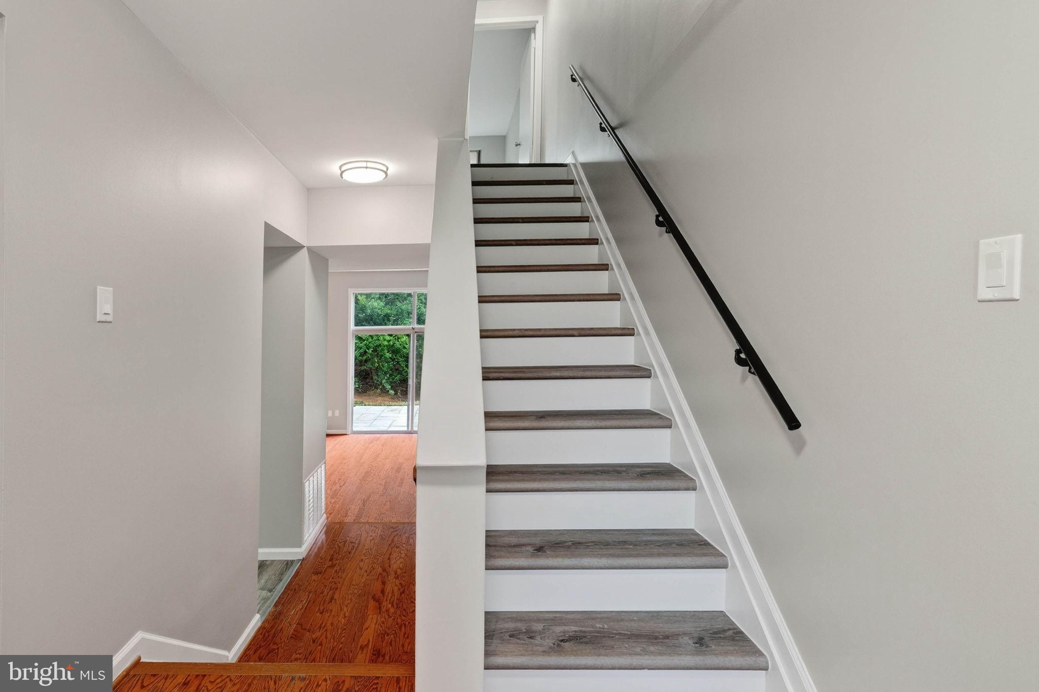 THOMAS CHOICE - Residential