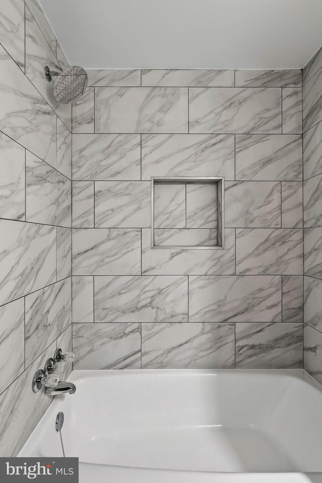 THOMAS CHOICE - Residential