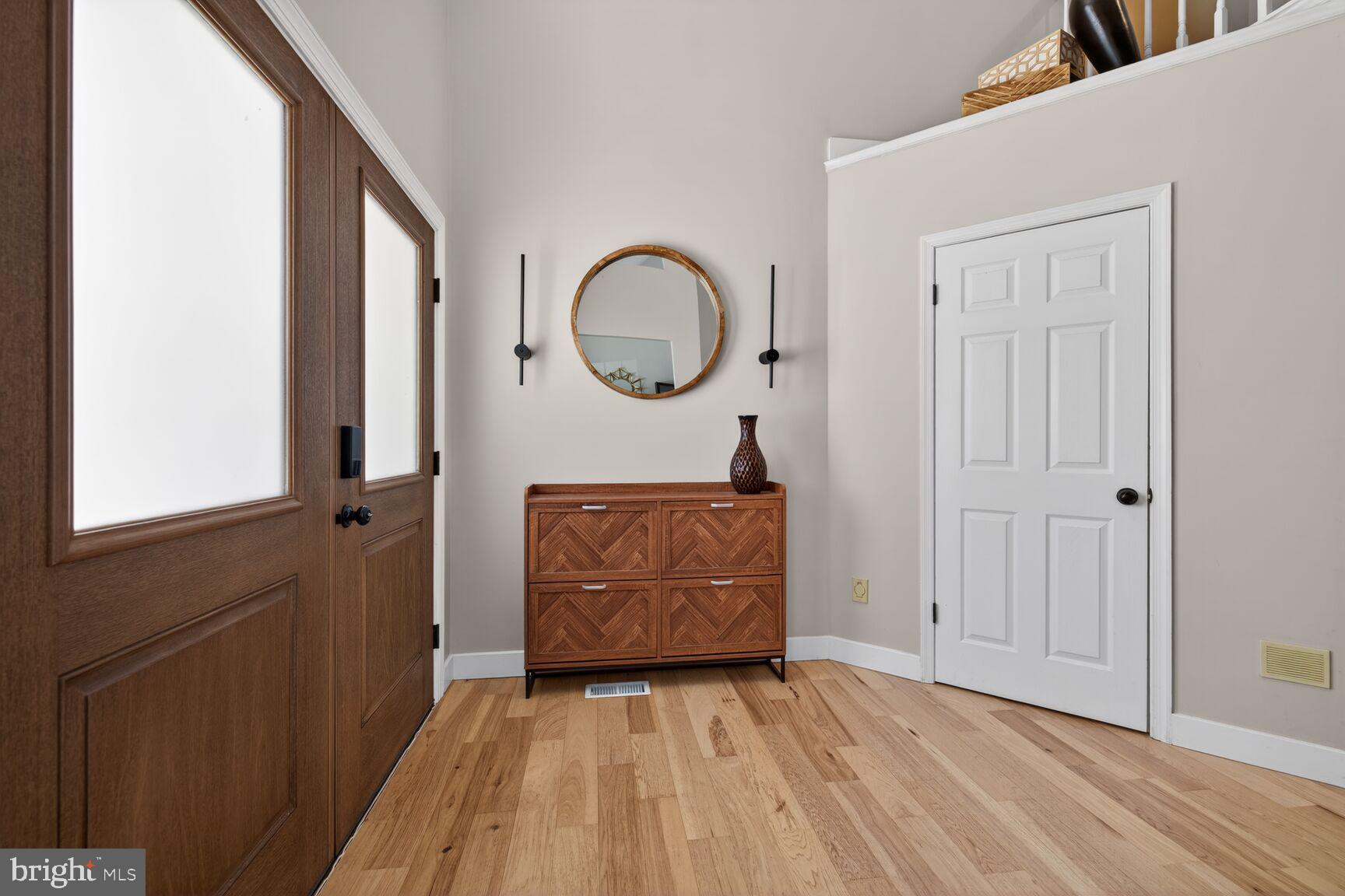 HAWK RIDGE FARM - Residential