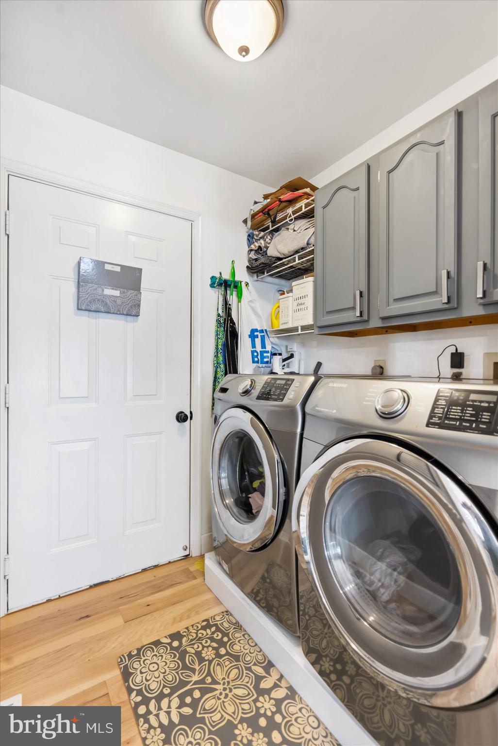 HAWK RIDGE FARM - Residential