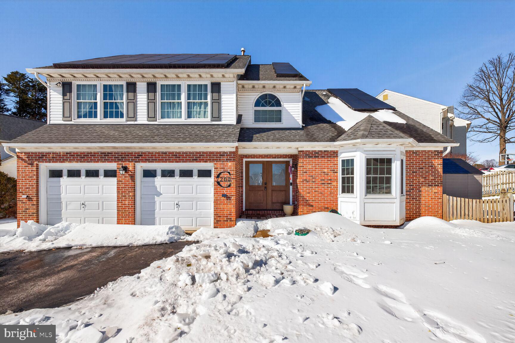 HAWK RIDGE FARM - Residential