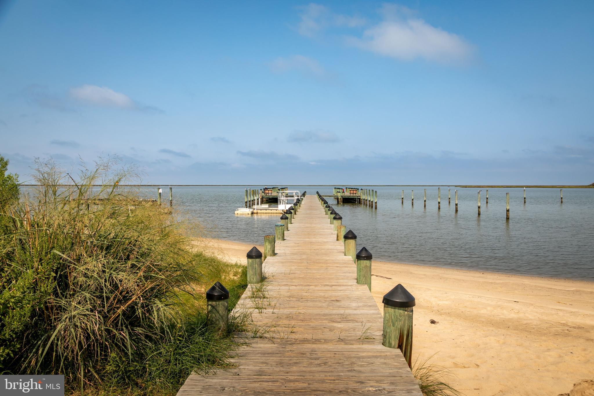 WATERS EDGE - Residential