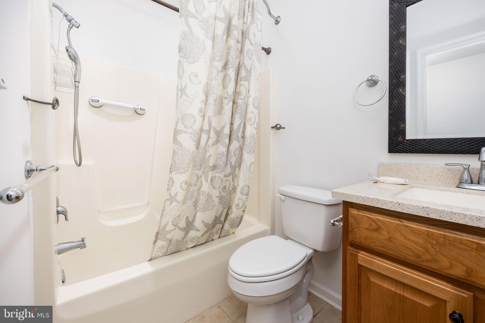 WATERS EDGE - Residential