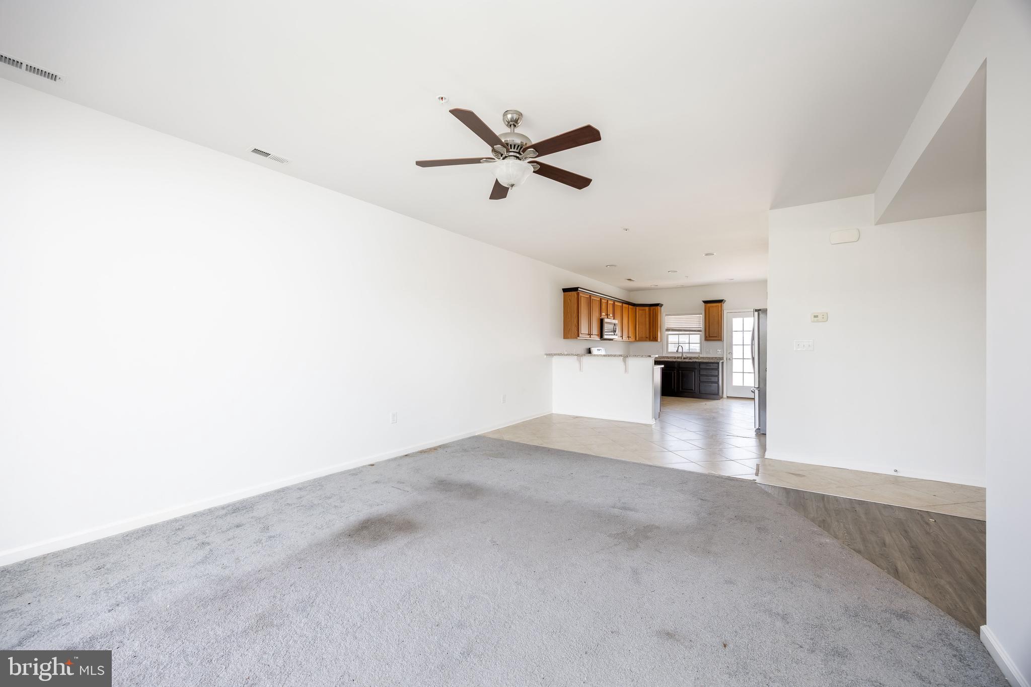 WATERS EDGE - Residential