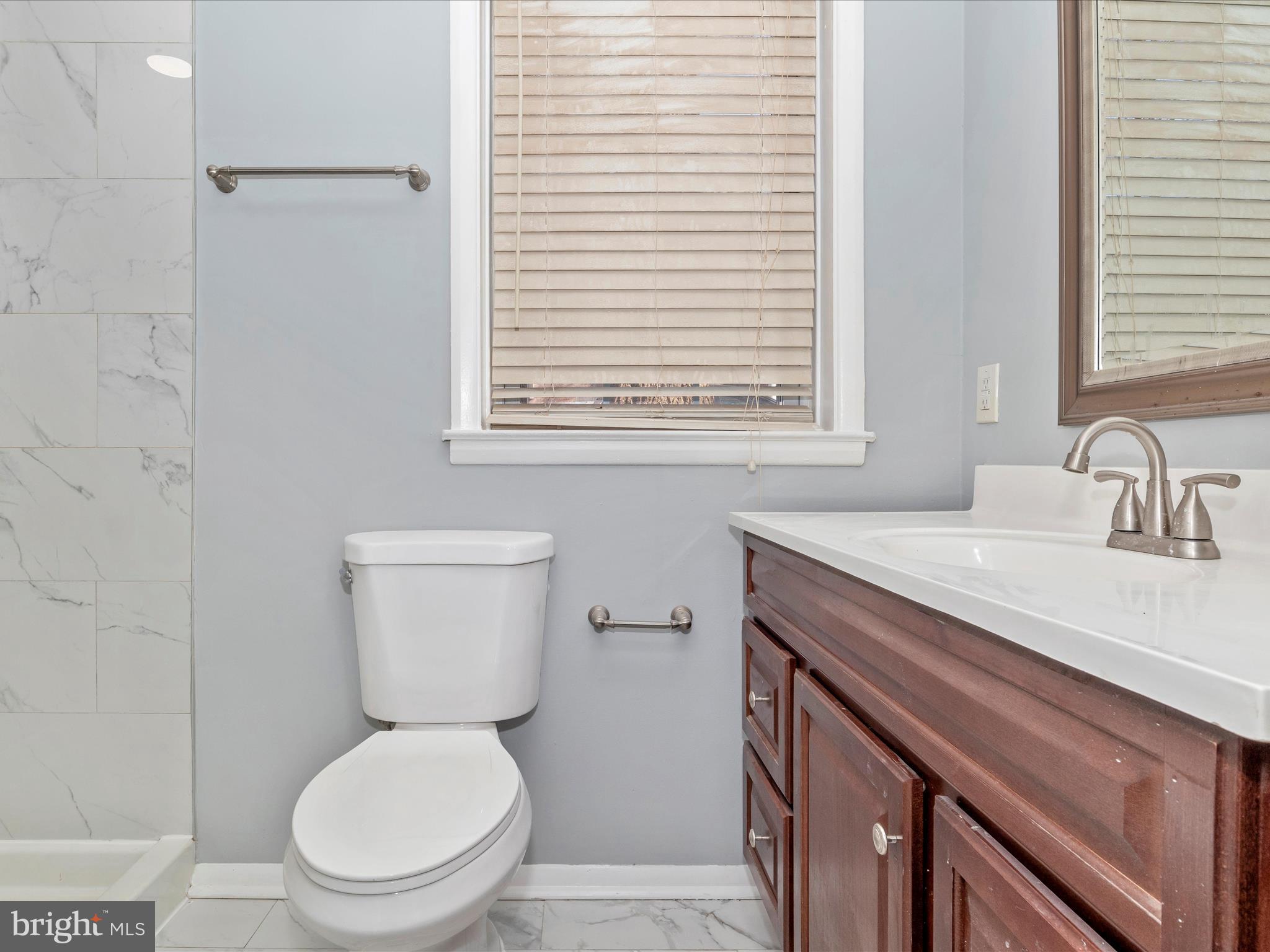 HOMELAND SOUTHWAY - Residential Lease