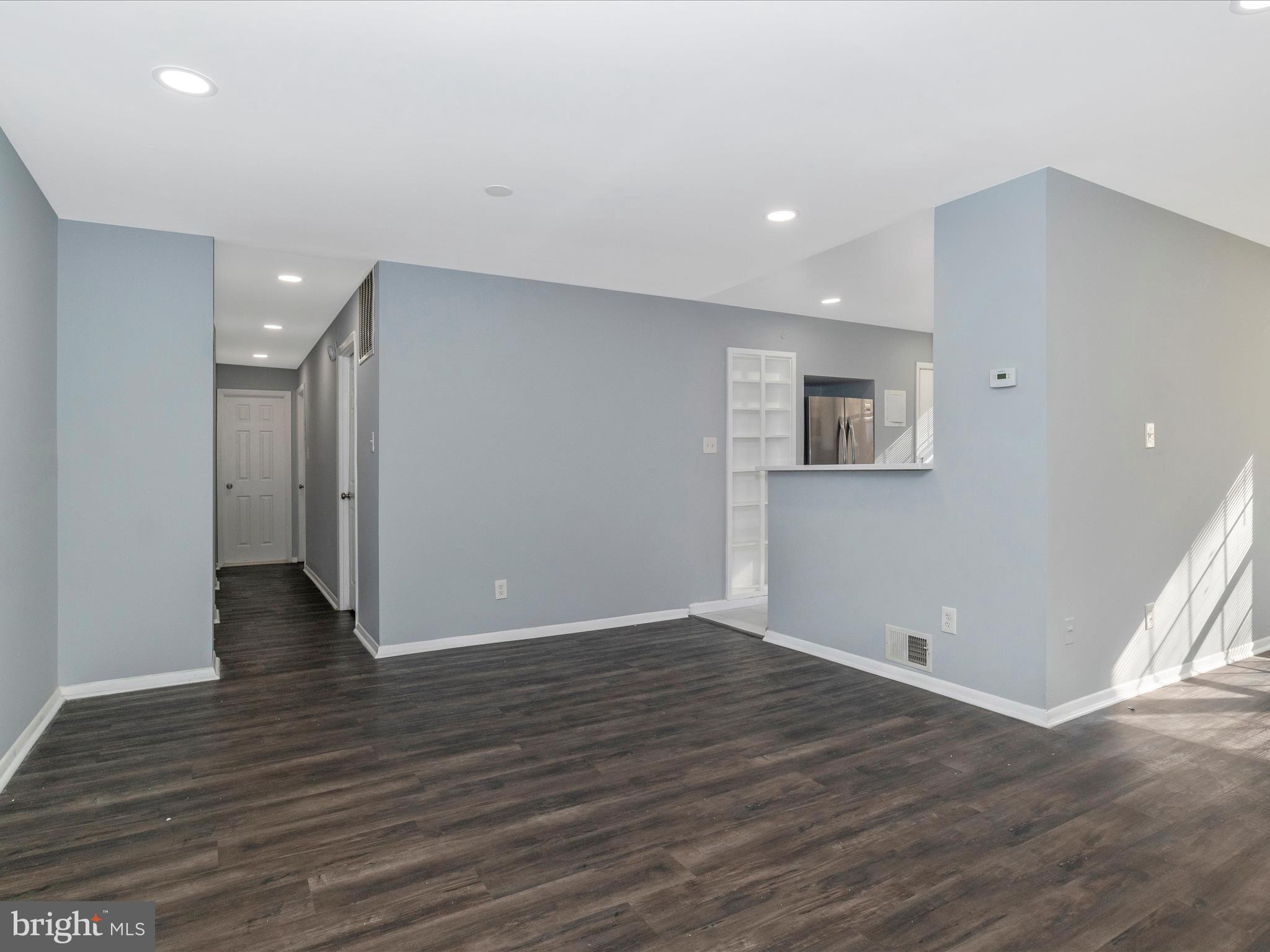 HOMELAND SOUTHWAY - Residential Lease