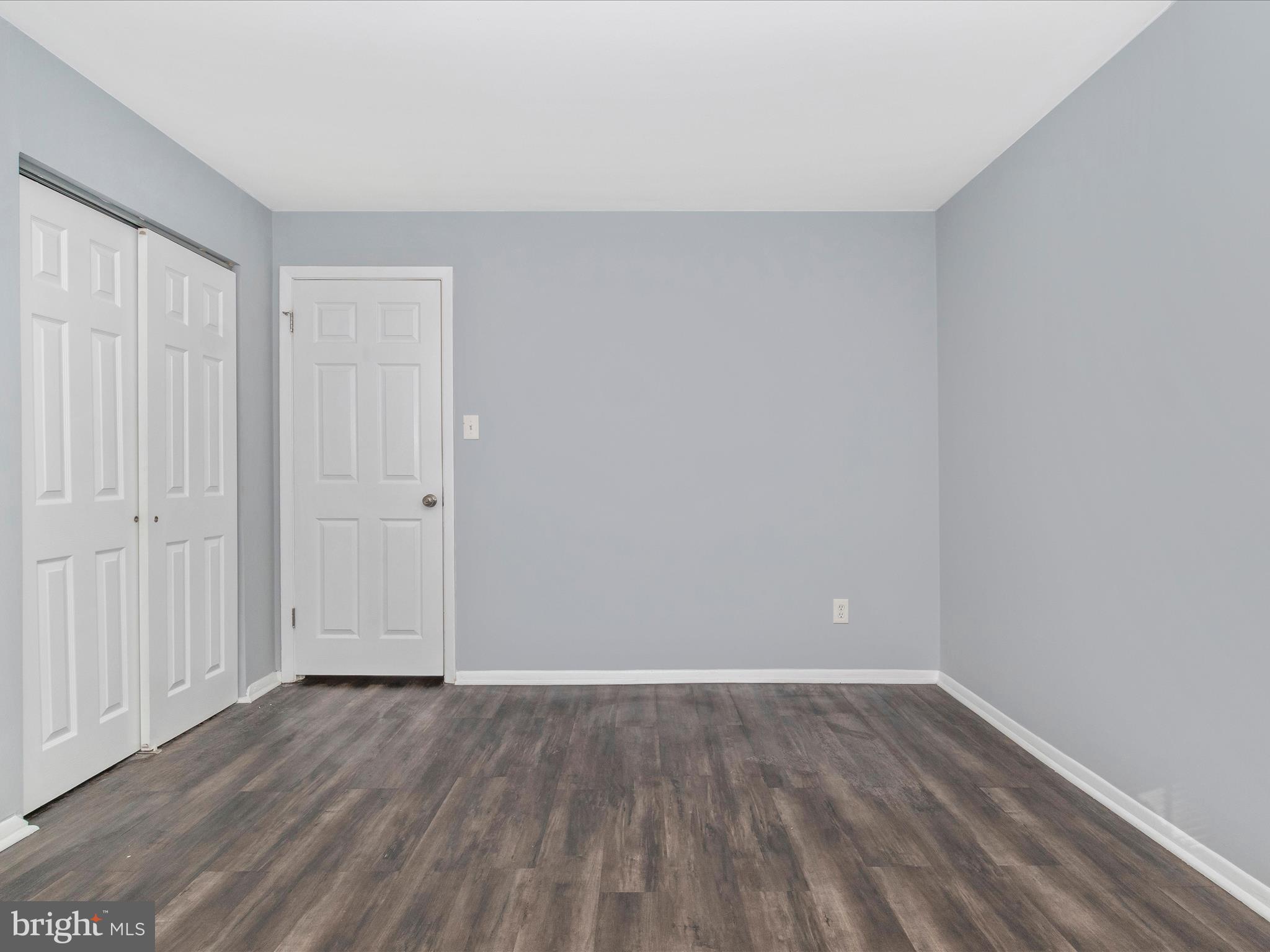 HOMELAND SOUTHWAY - Residential Lease