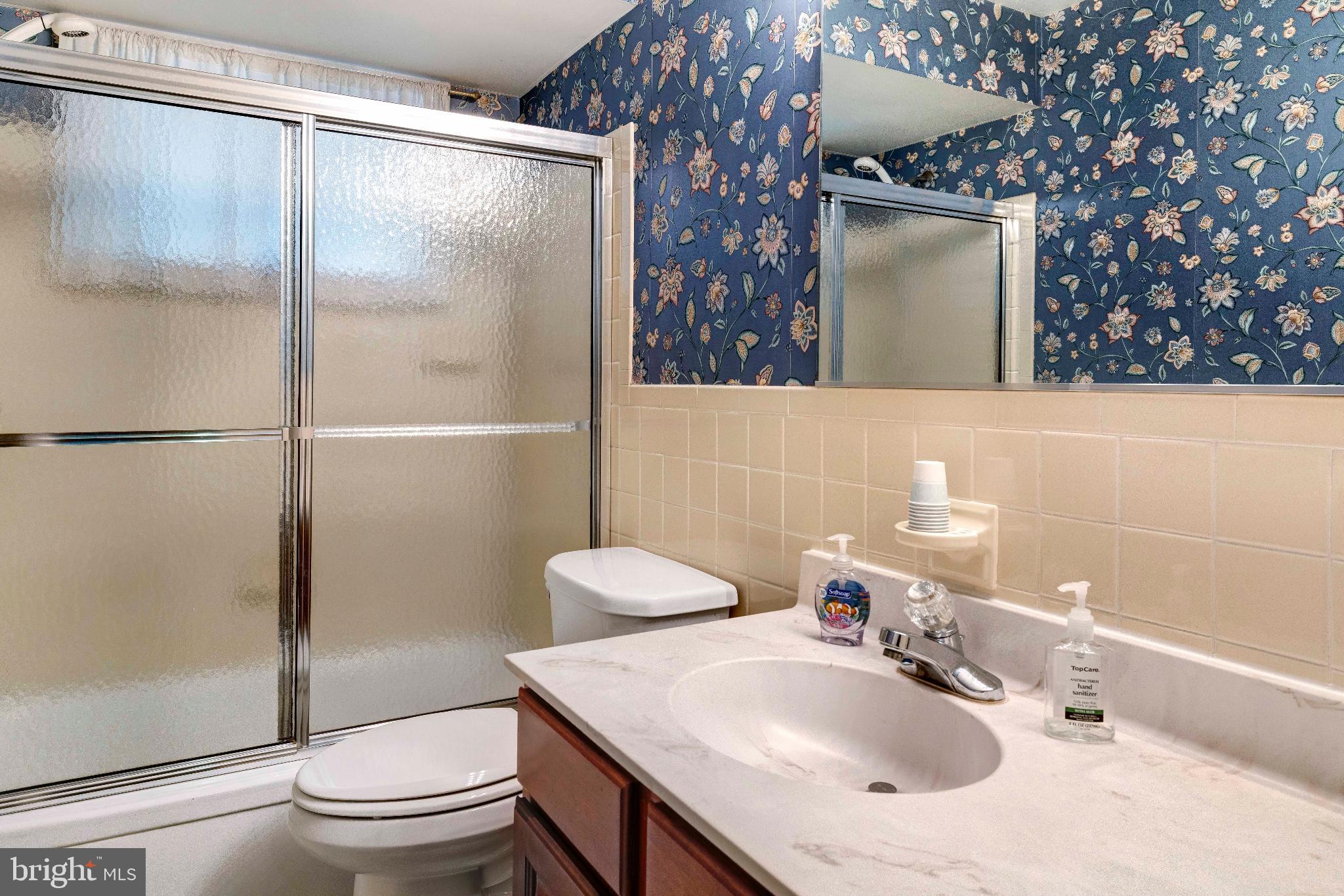 FRAZIER WOODS - Residential