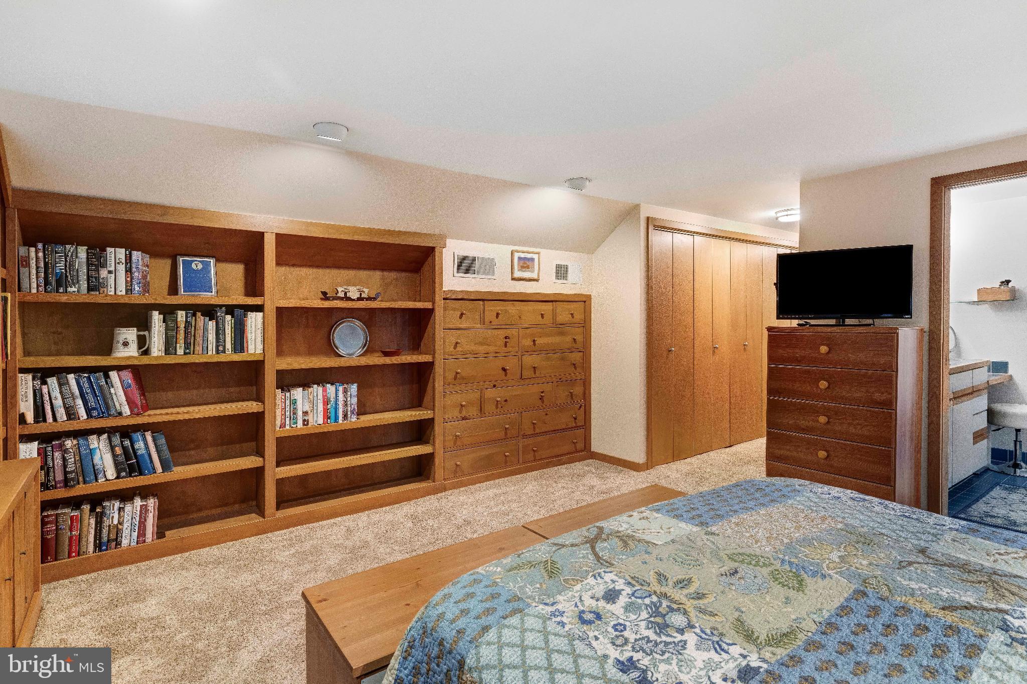 FRAZIER WOODS - Residential