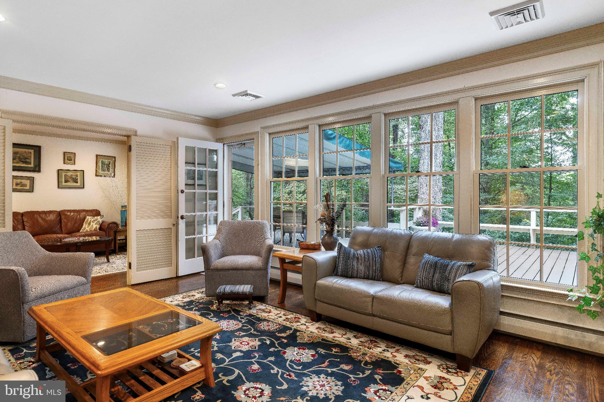 FRAZIER WOODS - Residential