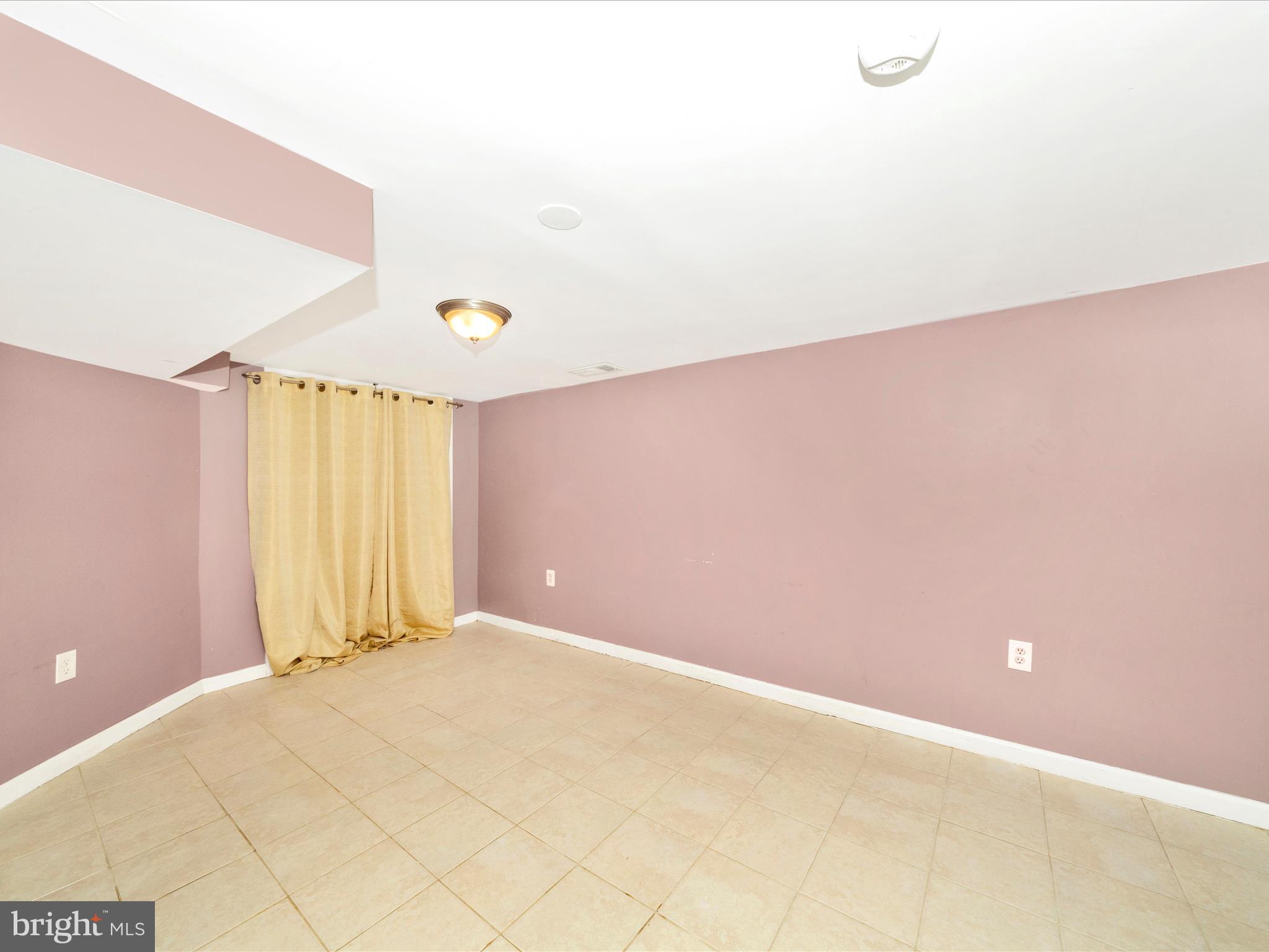 DISTRICT HEIGHTS - Residential