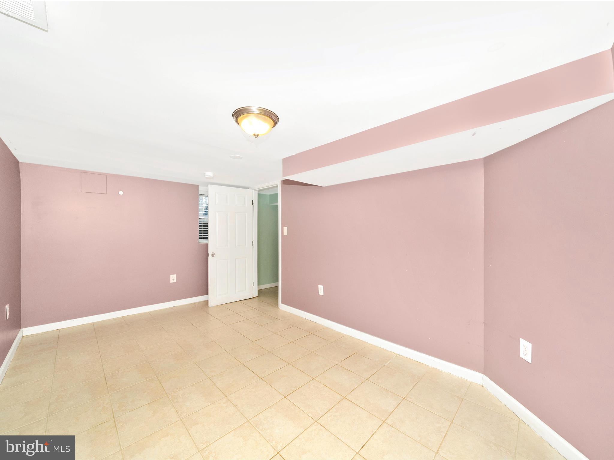 DISTRICT HEIGHTS - Residential