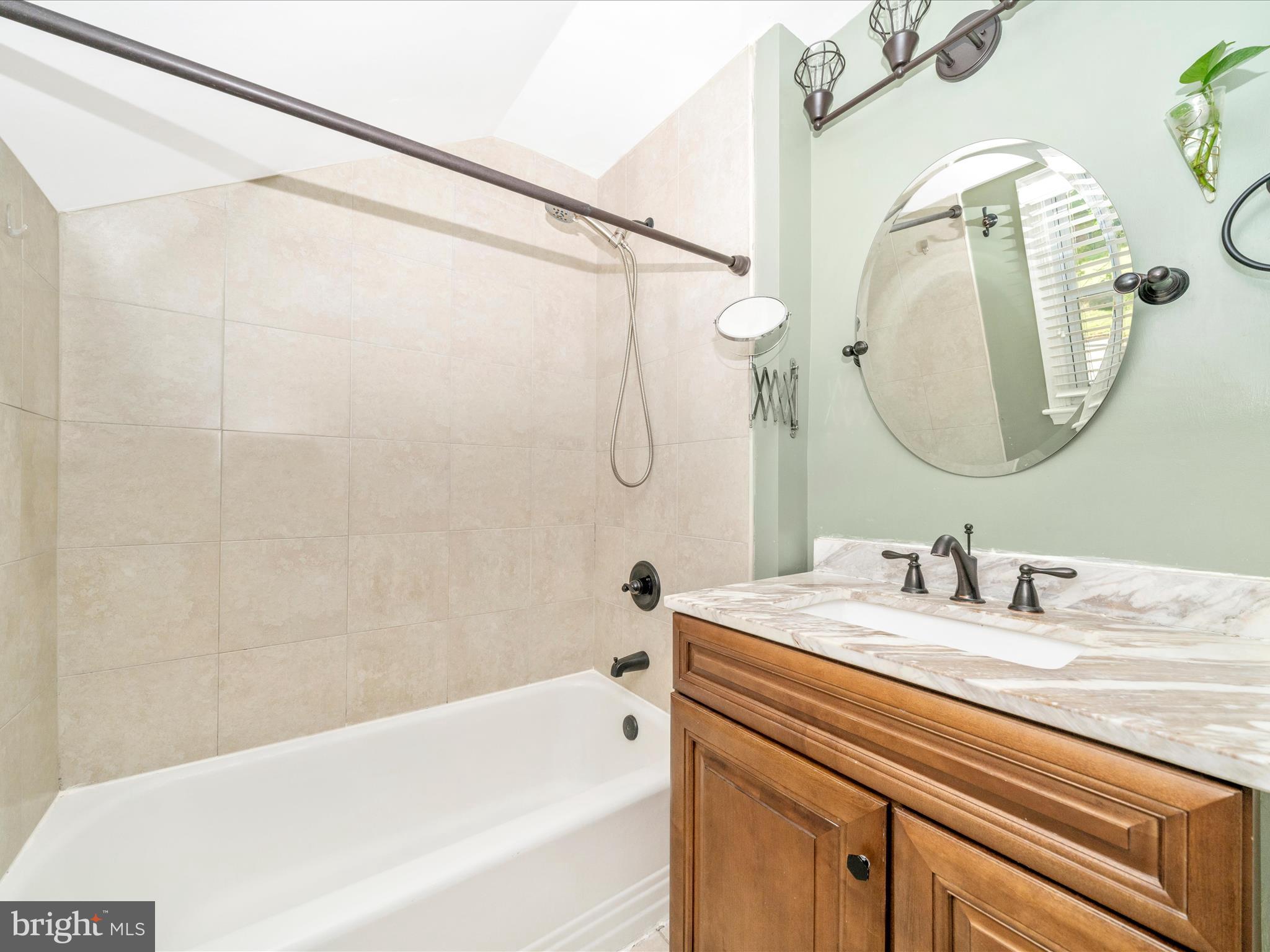 DISTRICT HEIGHTS - Residential