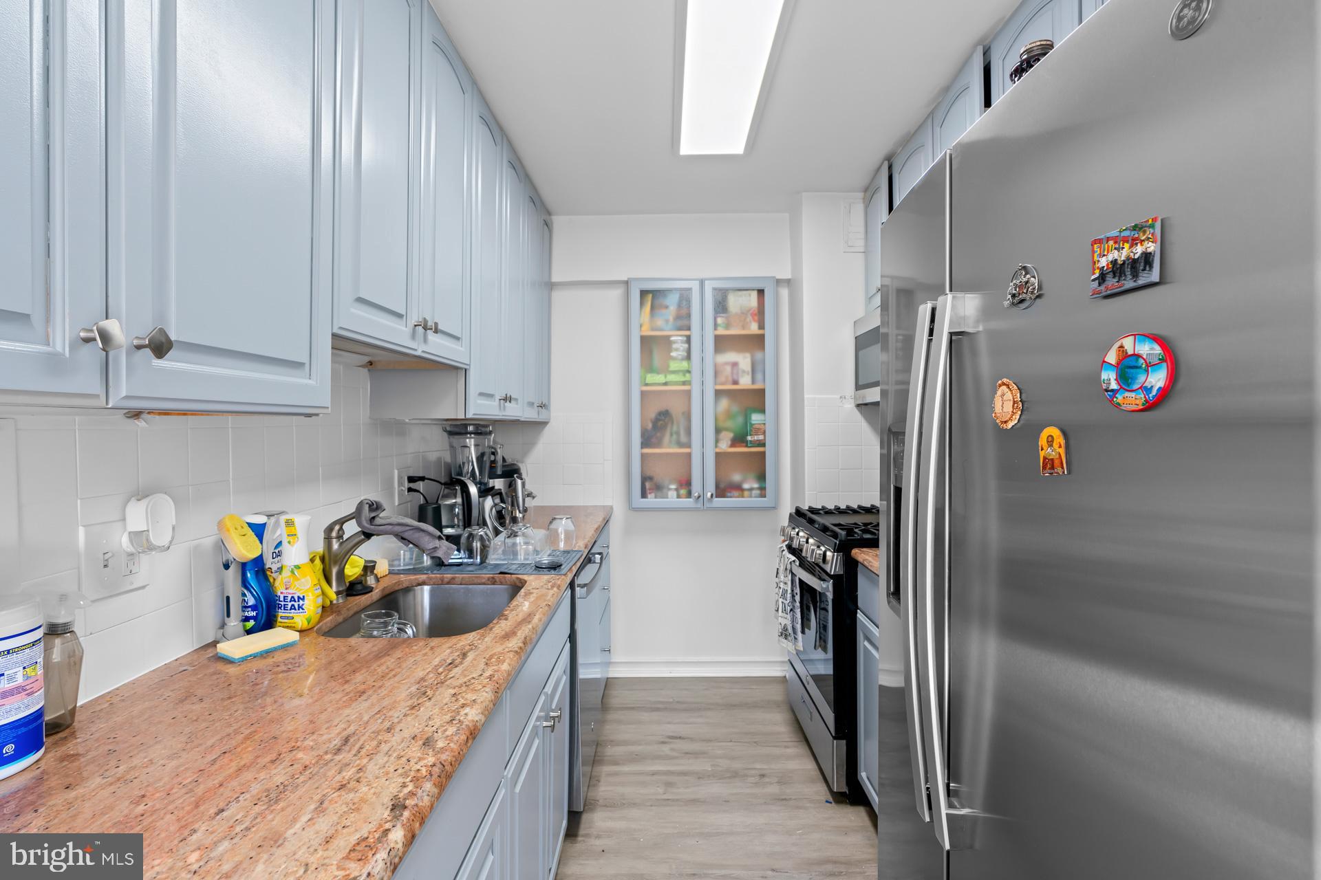 5410 CONNECTICUT AVENUE NW 817