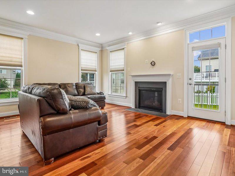 6008 E GREENBRIER RIVER ROAD E