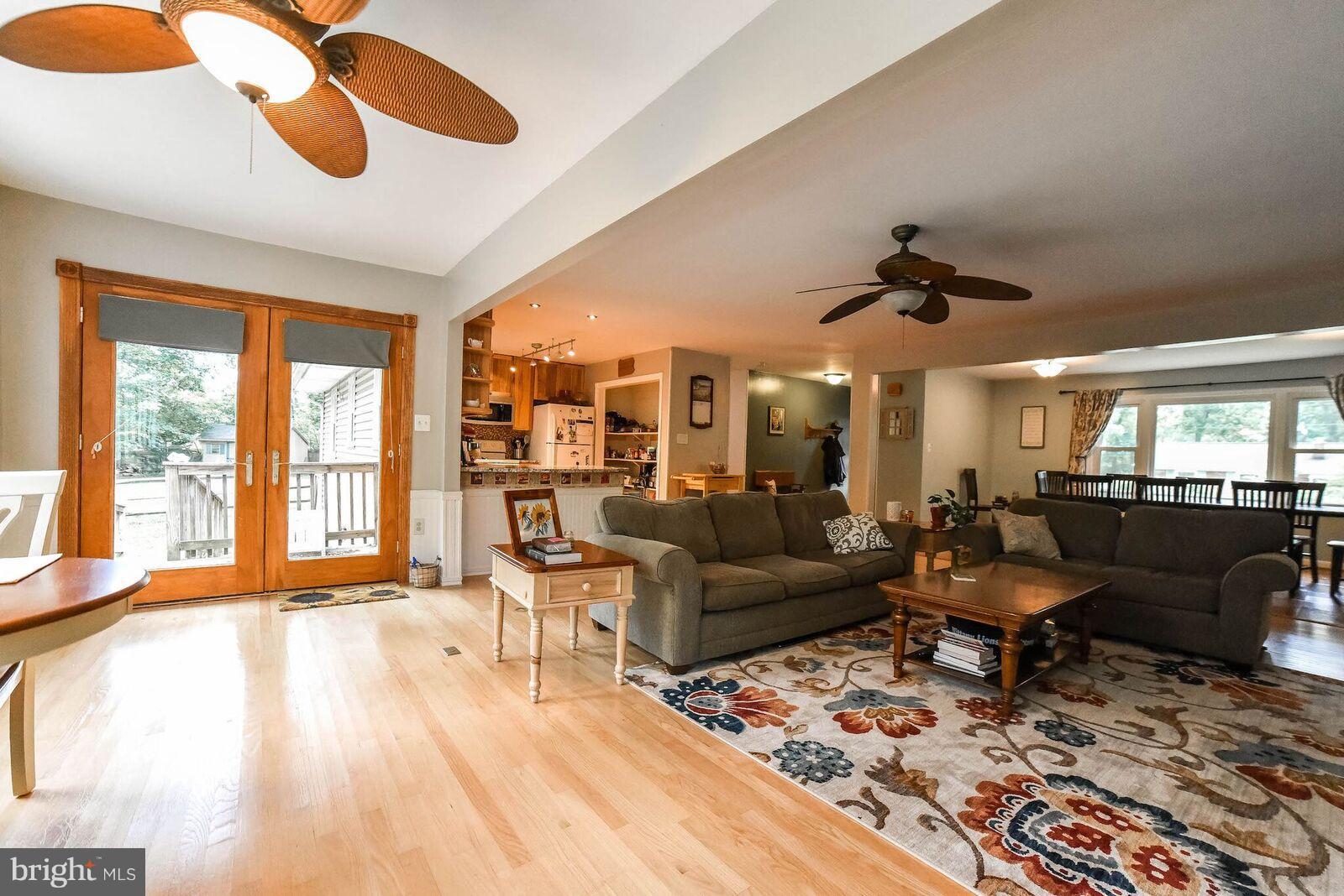 TOWN CREEK - Residential