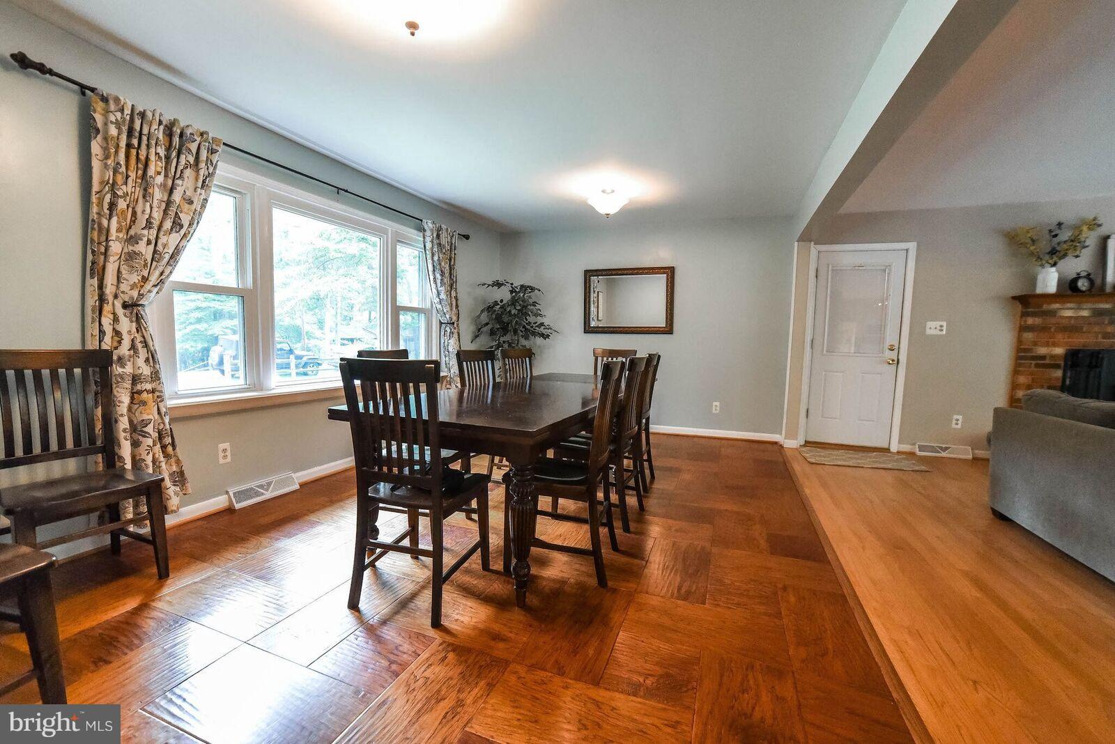 TOWN CREEK - Residential