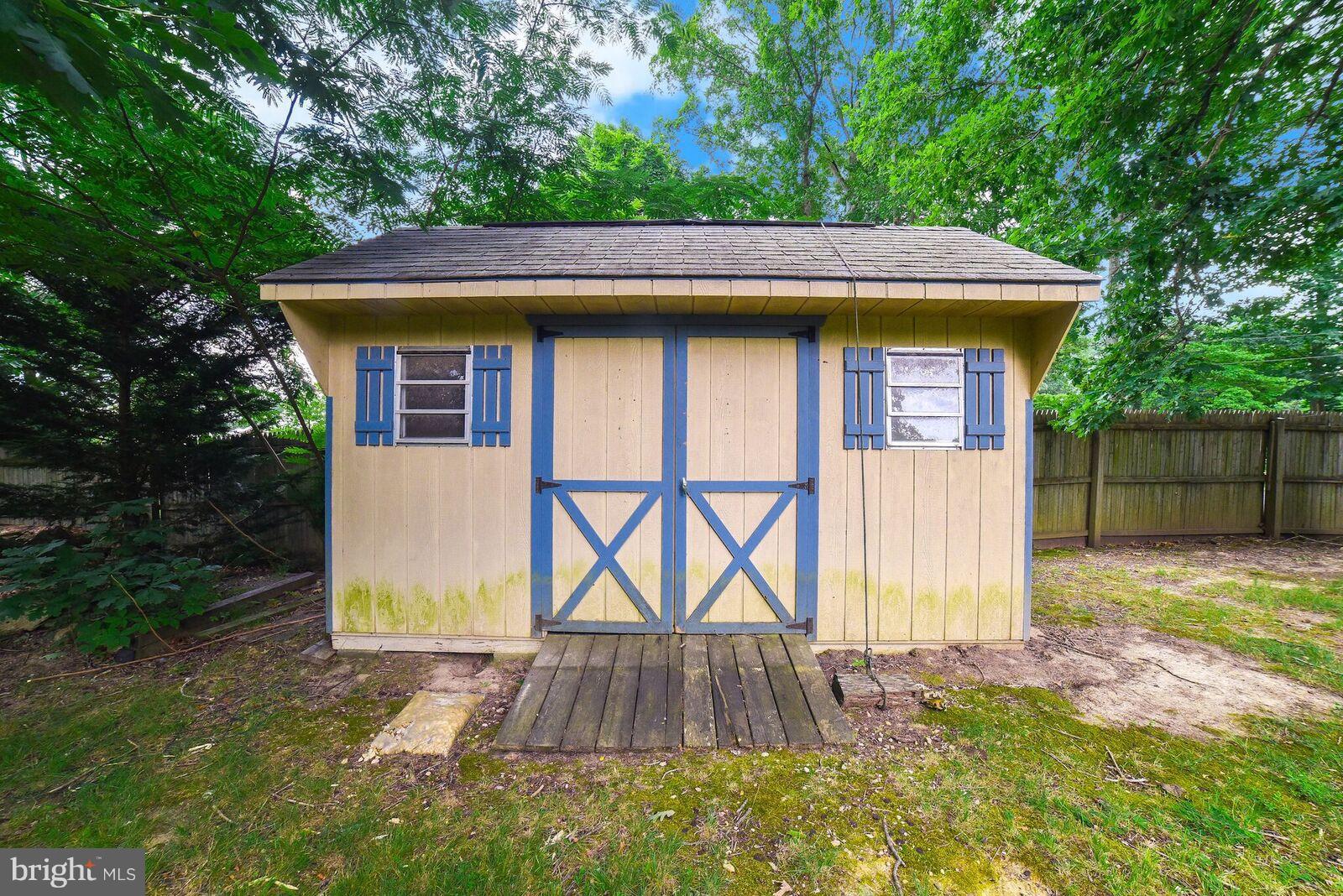 TOWN CREEK - Residential