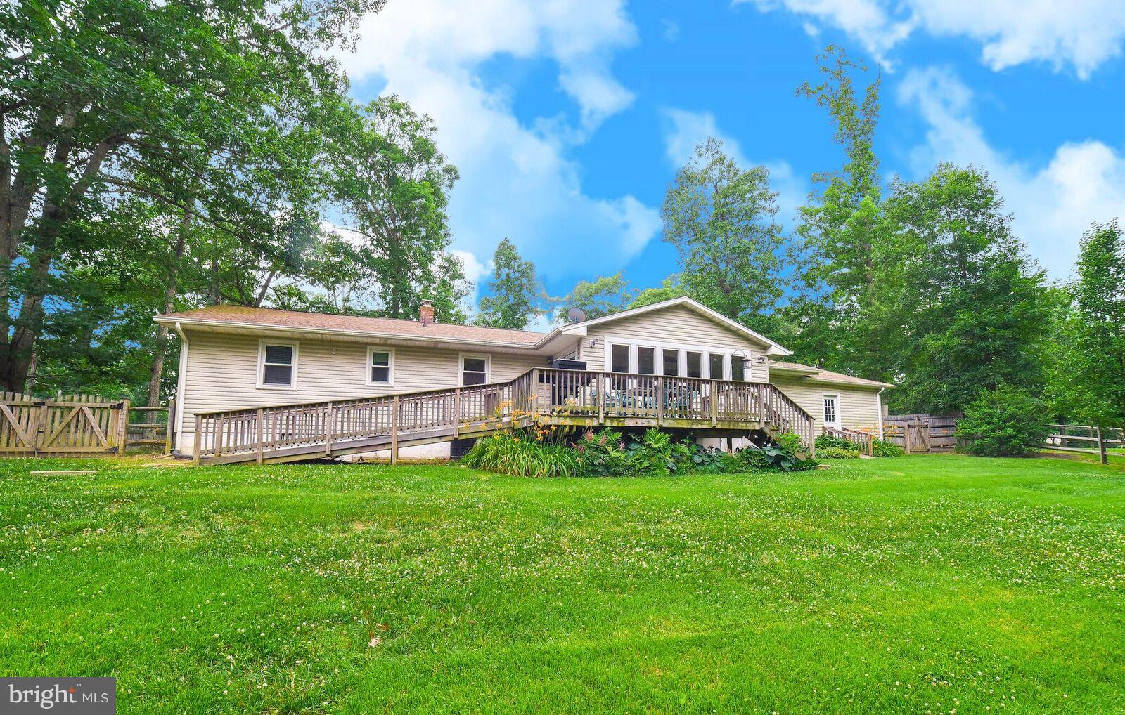 TOWN CREEK - Residential