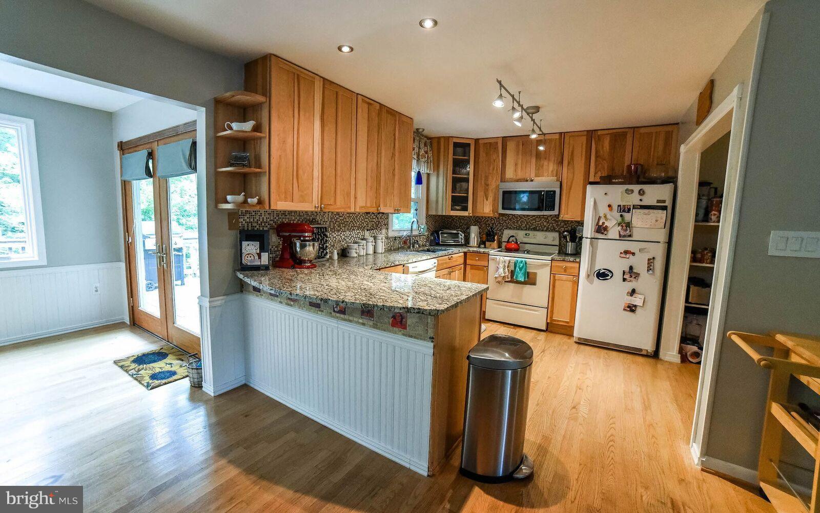 TOWN CREEK - Residential