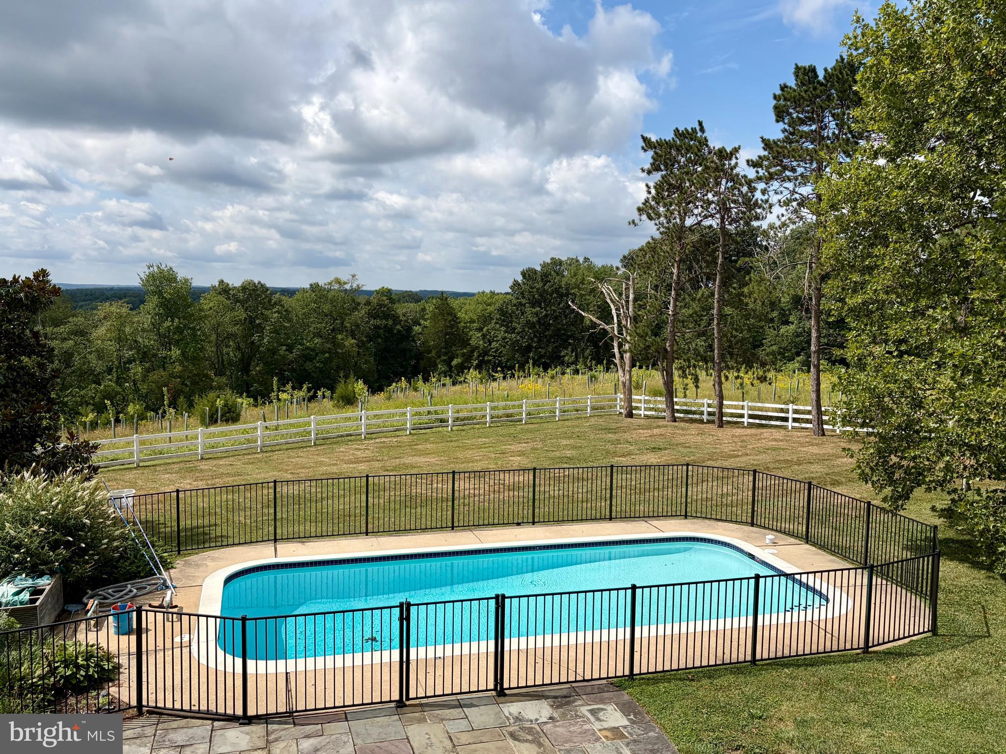 2617 MOUNT CARMEL ROAD