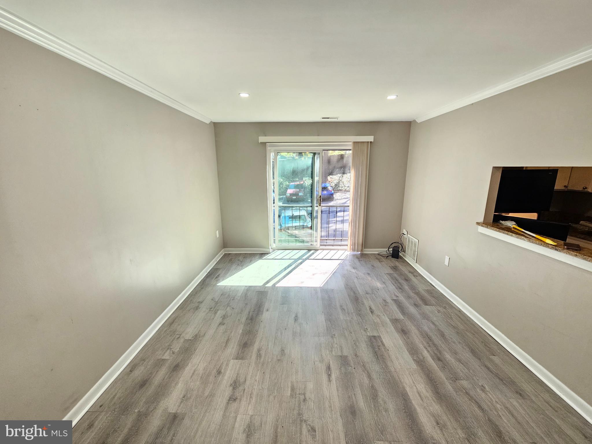609 HUDSON AVENUE 229