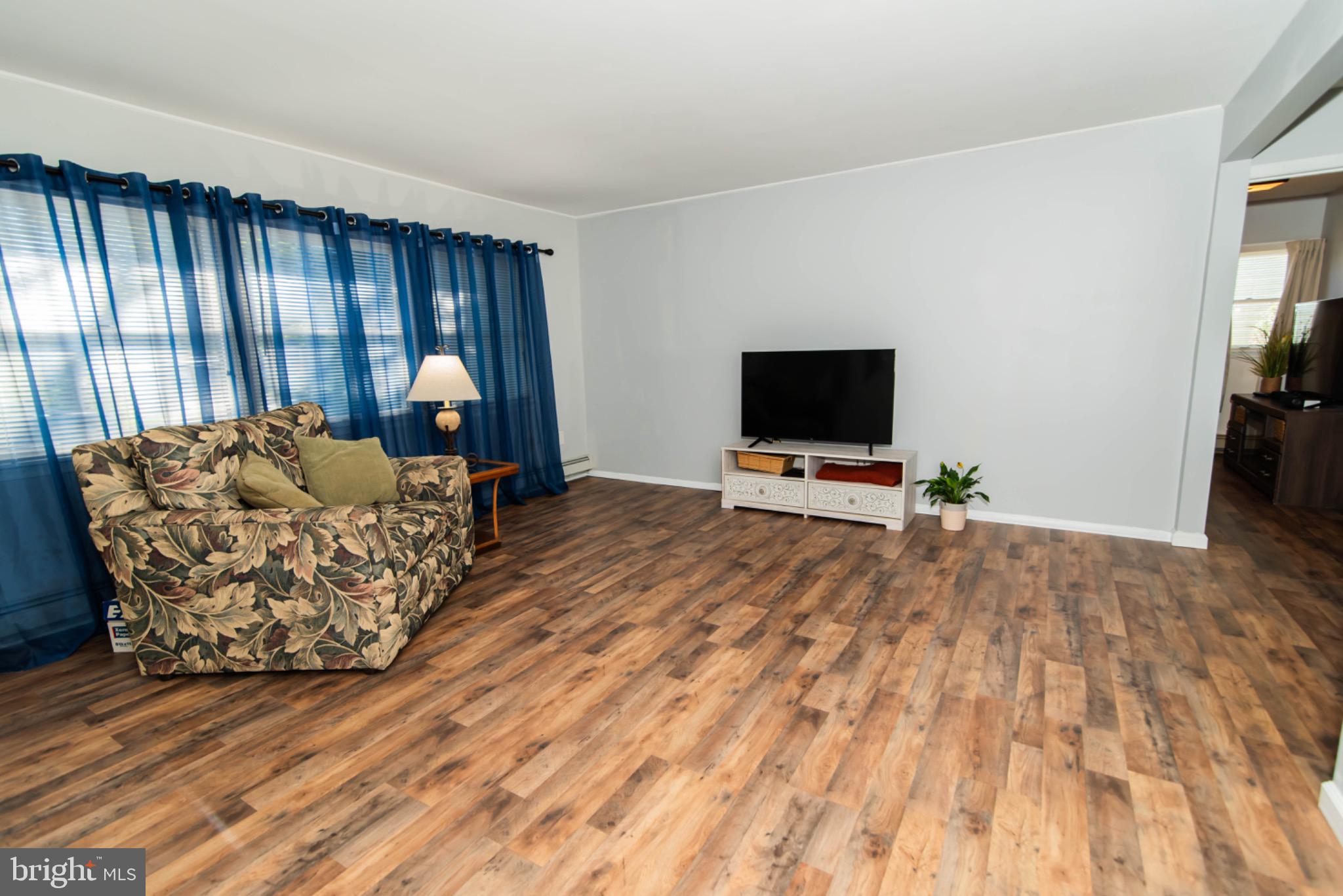 VERMILION HILL - Residential