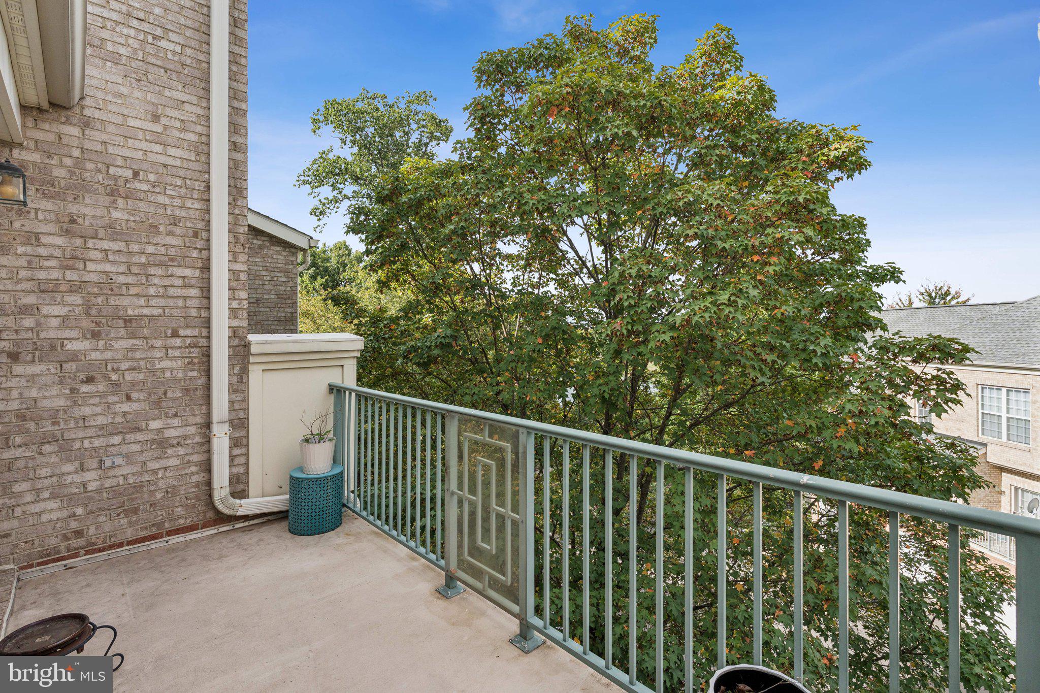 MADISON PARK AT WEST MARKET - Residential