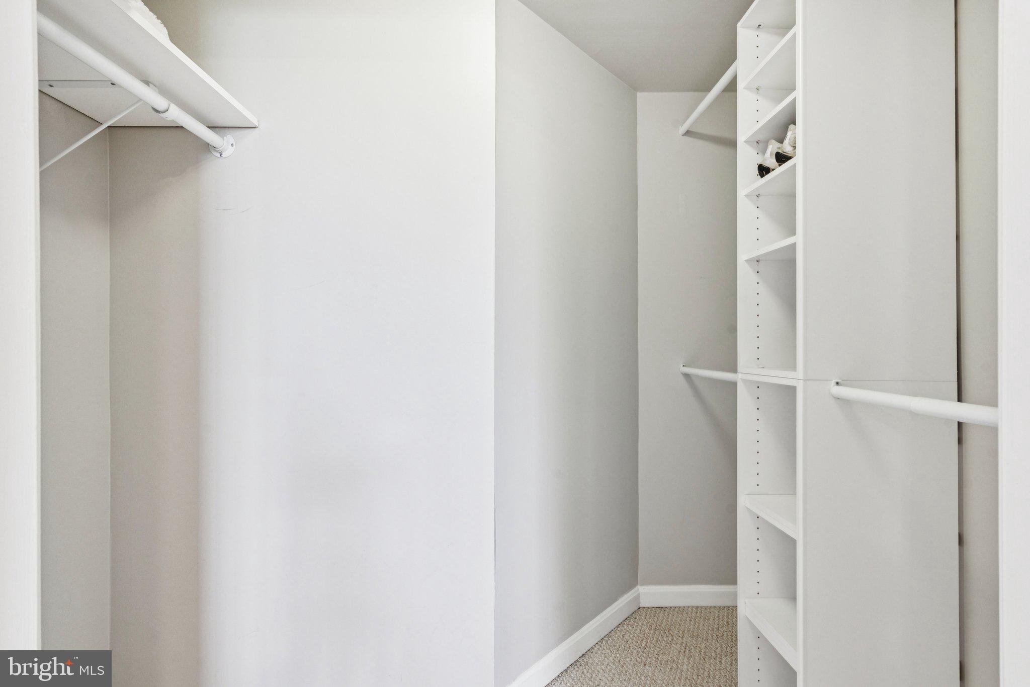 MADISON PARK AT WEST MARKET - Residential