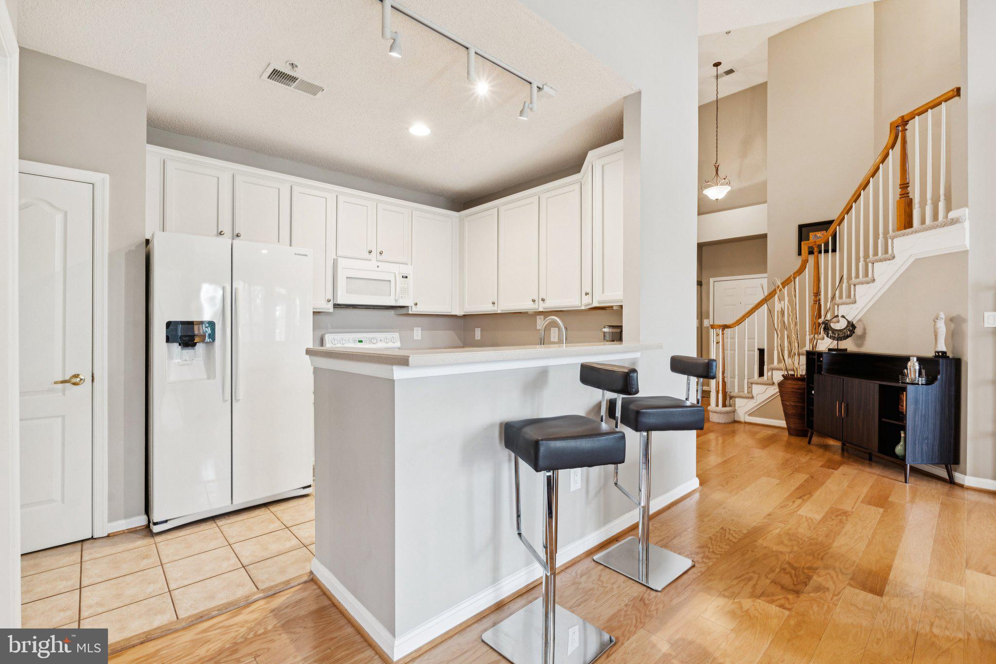 MADISON PARK AT WEST MARKET - Residential