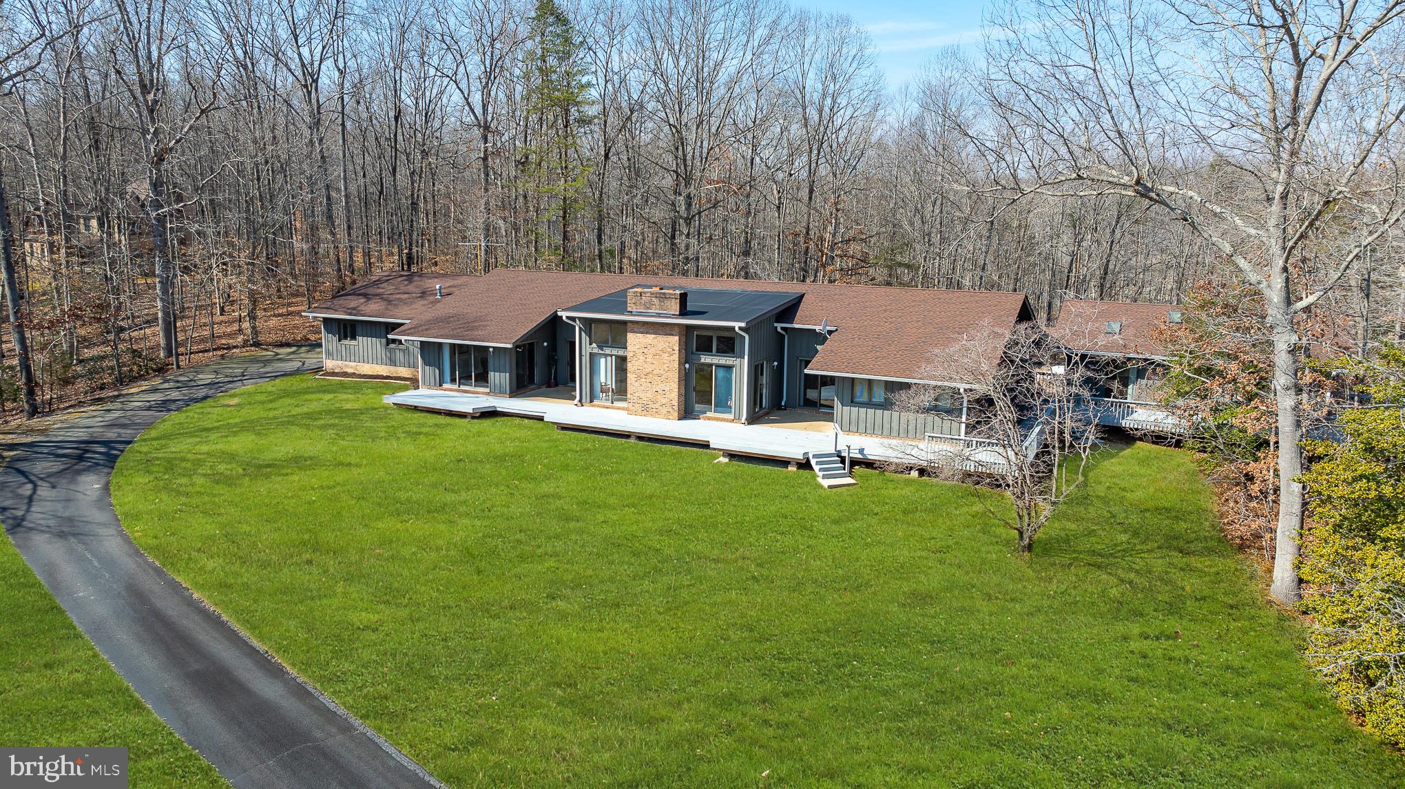 20 CESSNA LANE
