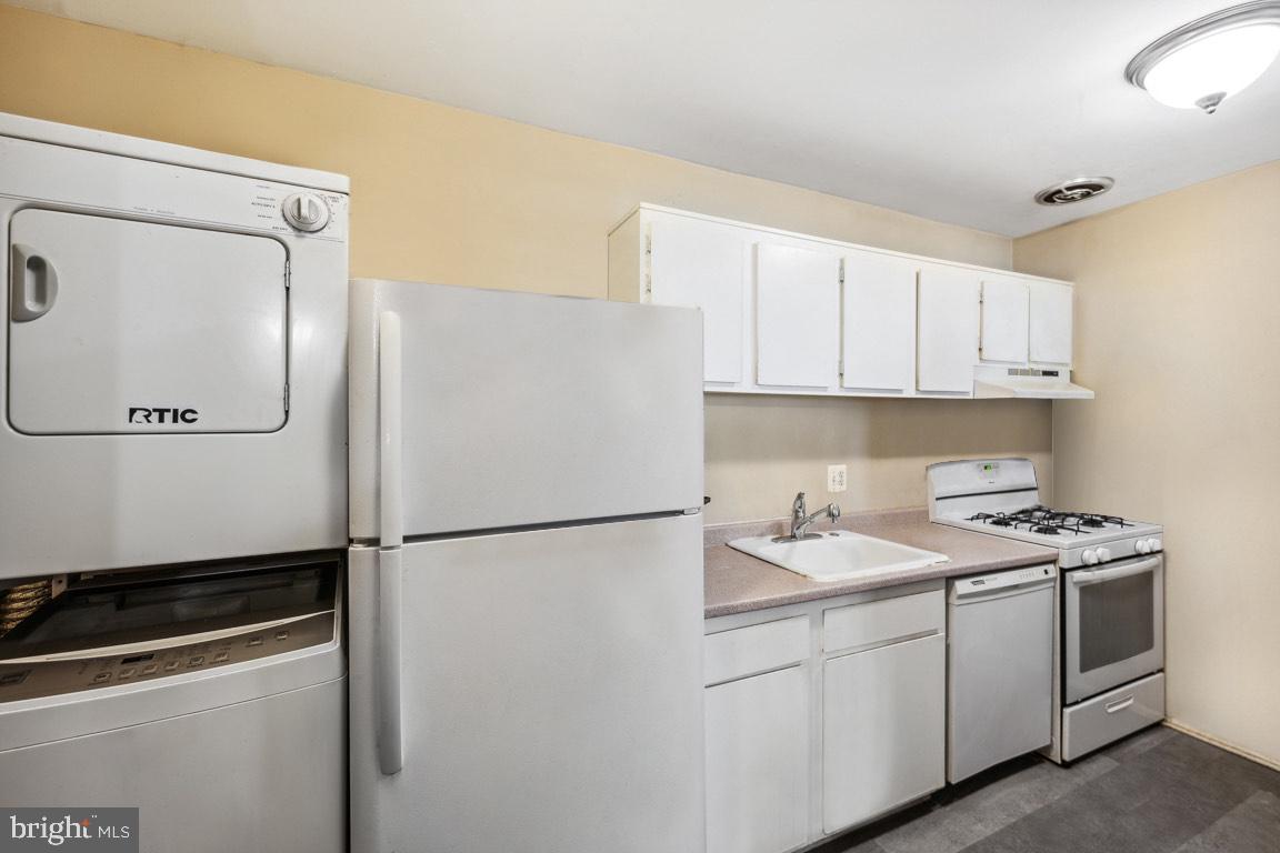 WALNUT GROVE - Residential