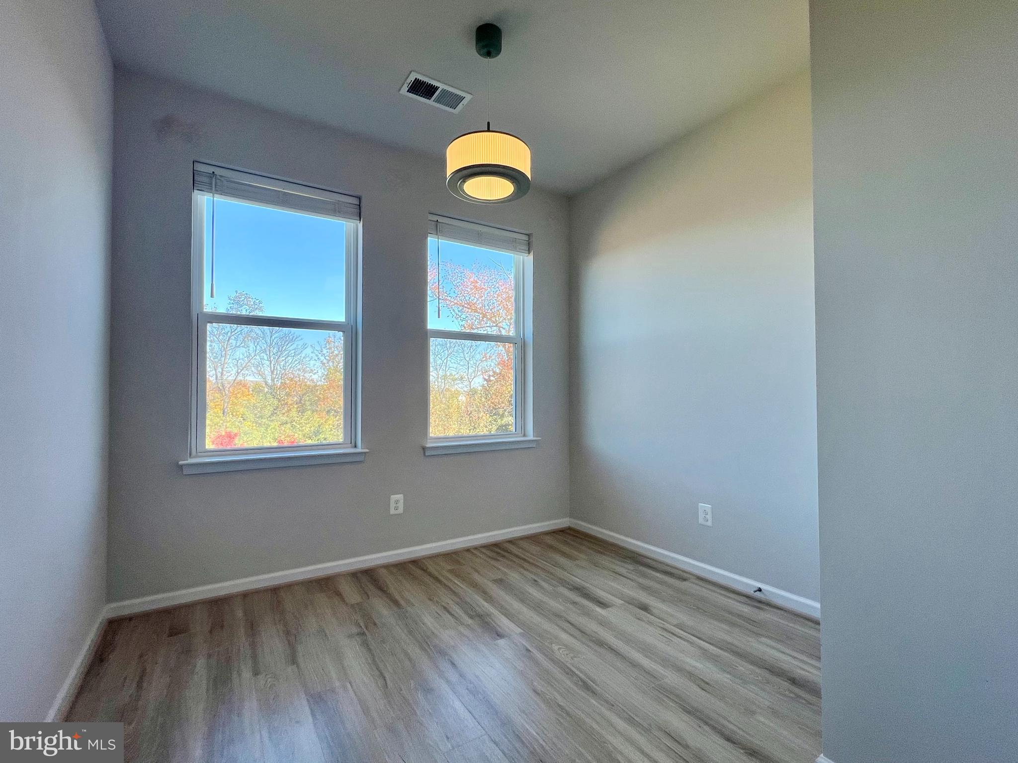 LIBERTY - Residential Lease