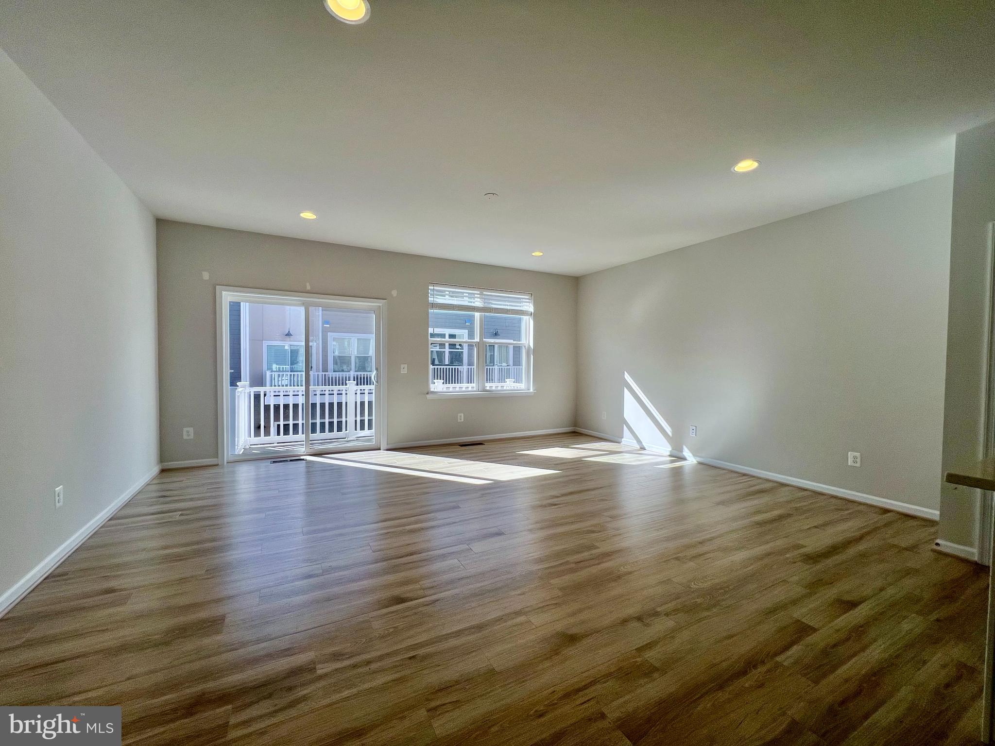 LIBERTY - Residential Lease