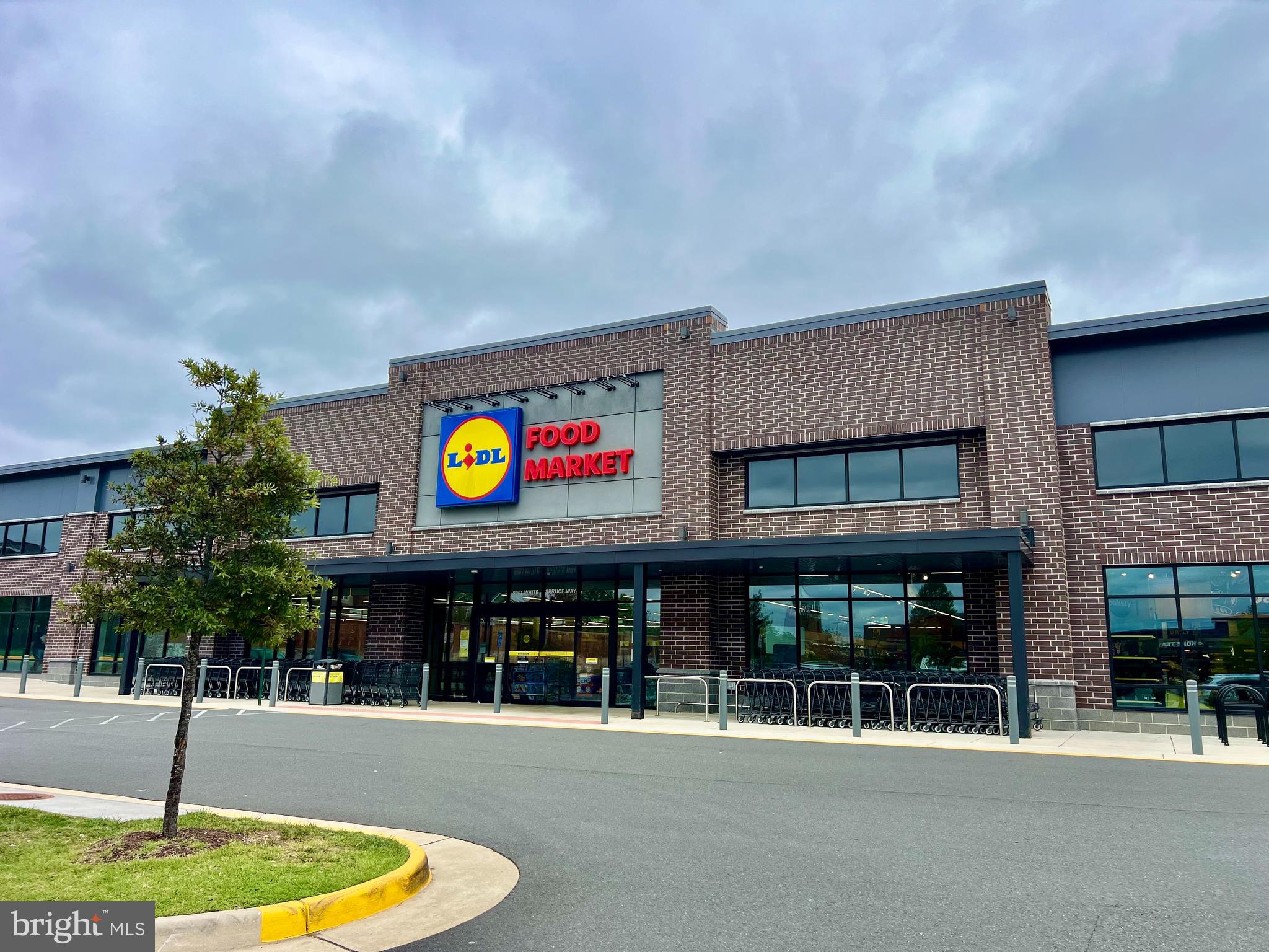 LIBERTY - Residential Lease