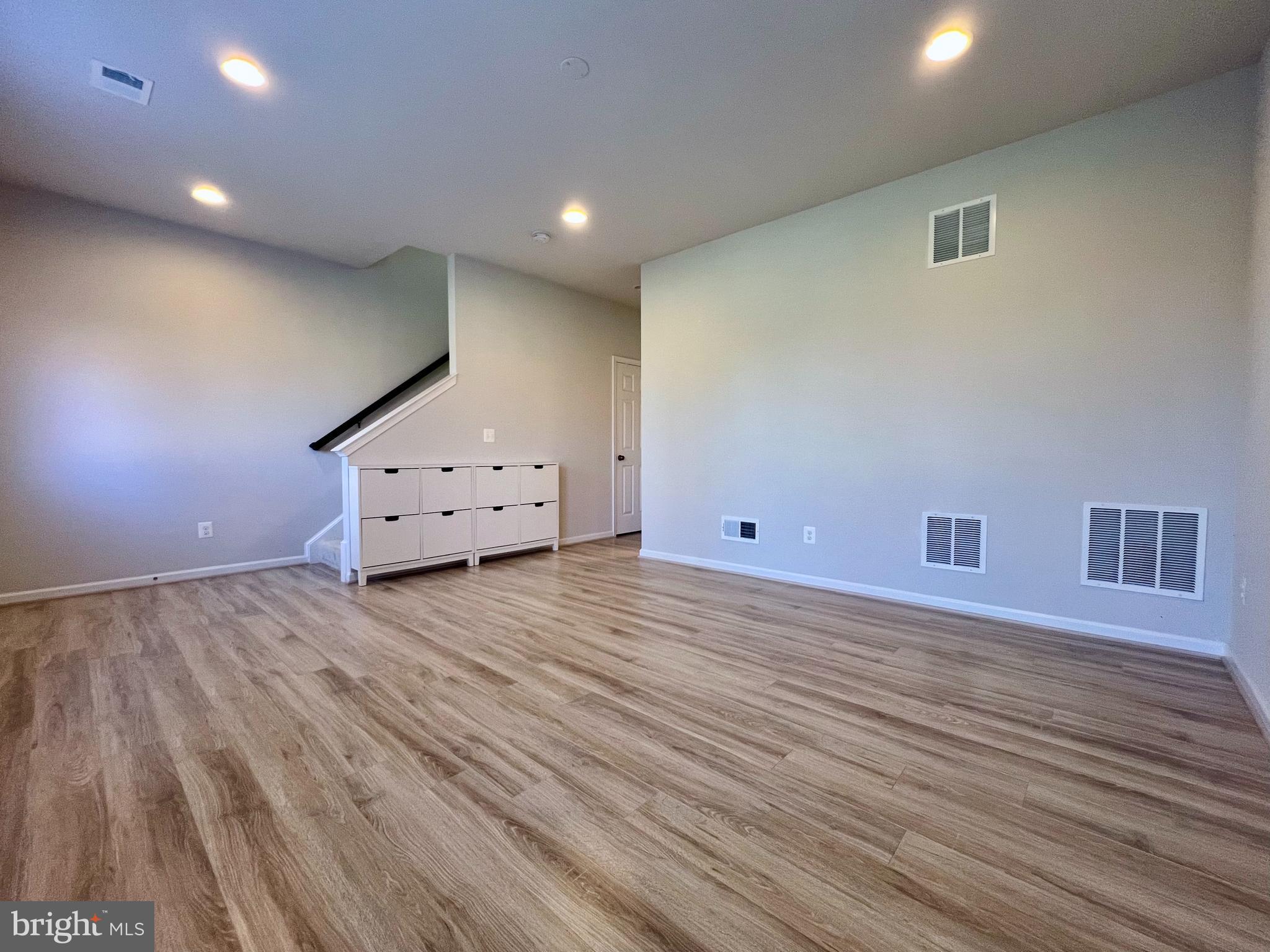 LIBERTY - Residential Lease